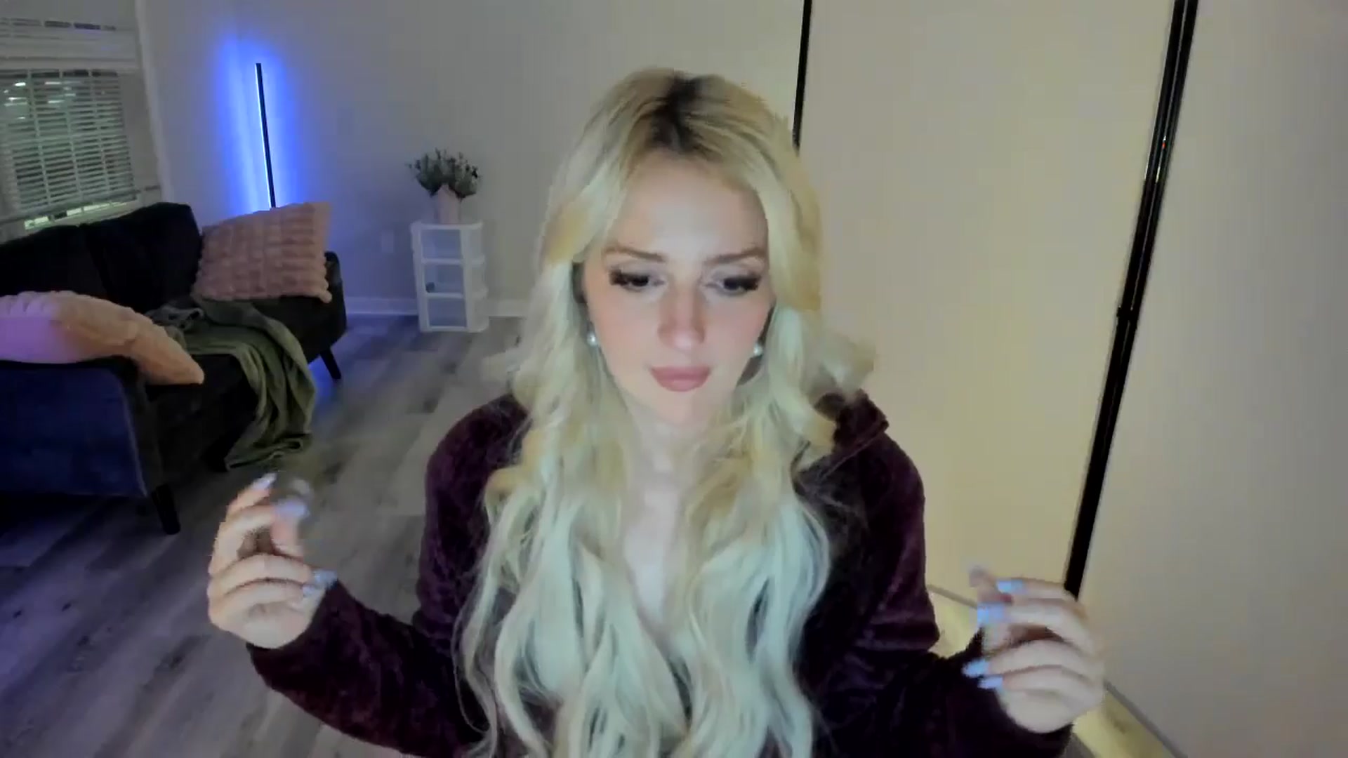 Gallery image thumbnail from Milk_Party's myfreecams stream on, 05/07/2024, 03:41 image 4 of 20