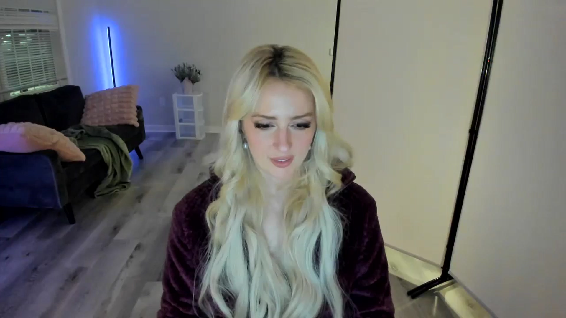 Gallery image thumbnail from Milk_Party's myfreecams stream on, 05/07/2024, 03:41 image 7 of 20