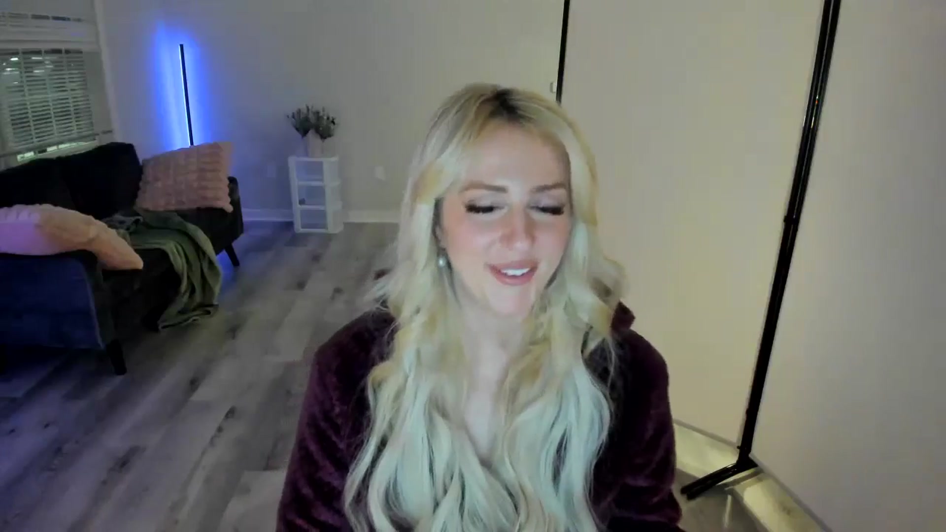 Gallery image thumbnail from Milk_Party's myfreecams stream on, 05/07/2024, 03:41 image 3 of 20