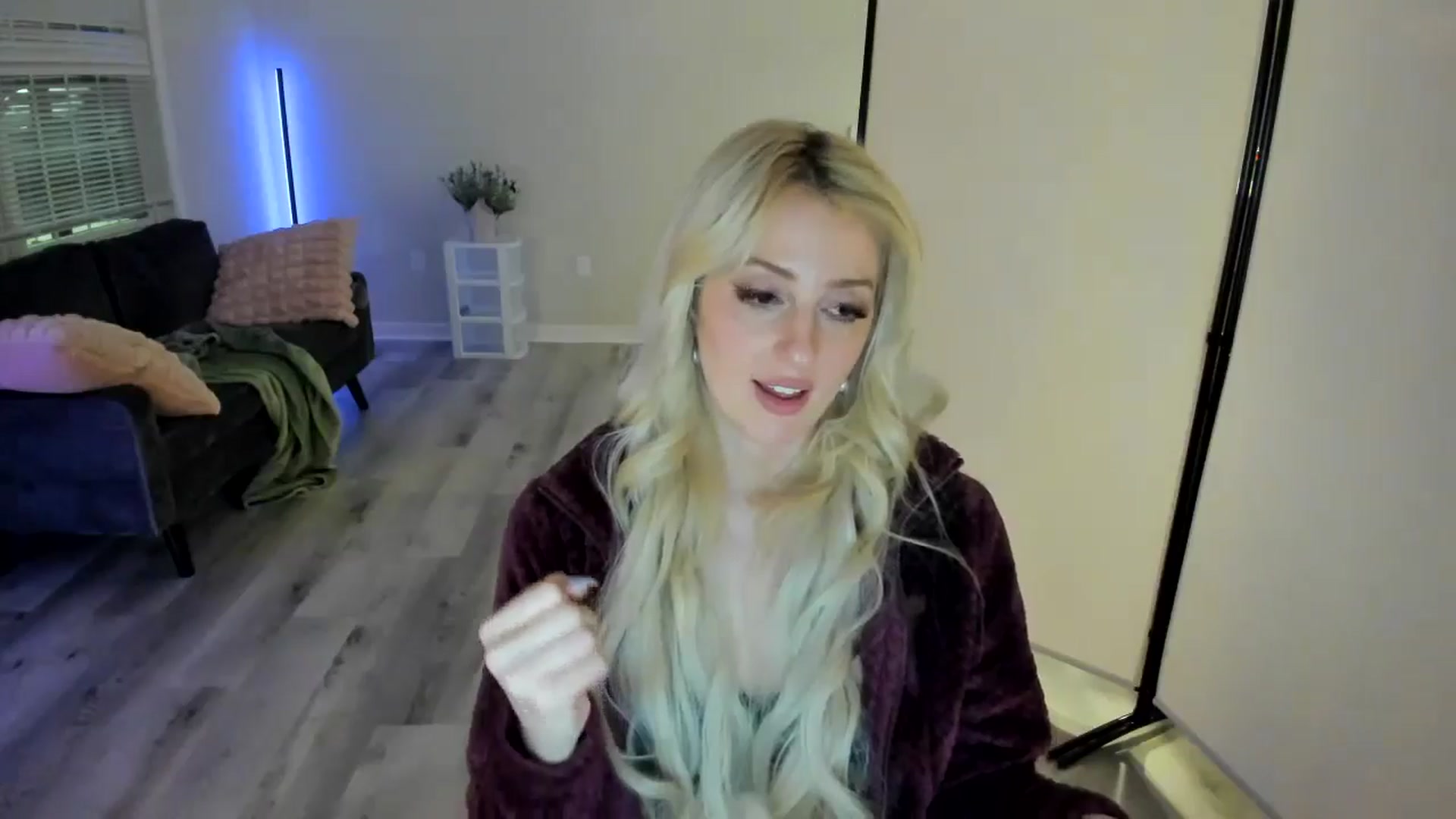 Gallery image thumbnail from Milk_Party's myfreecams stream on, 05/07/2024, 05:12 image 15 of 20