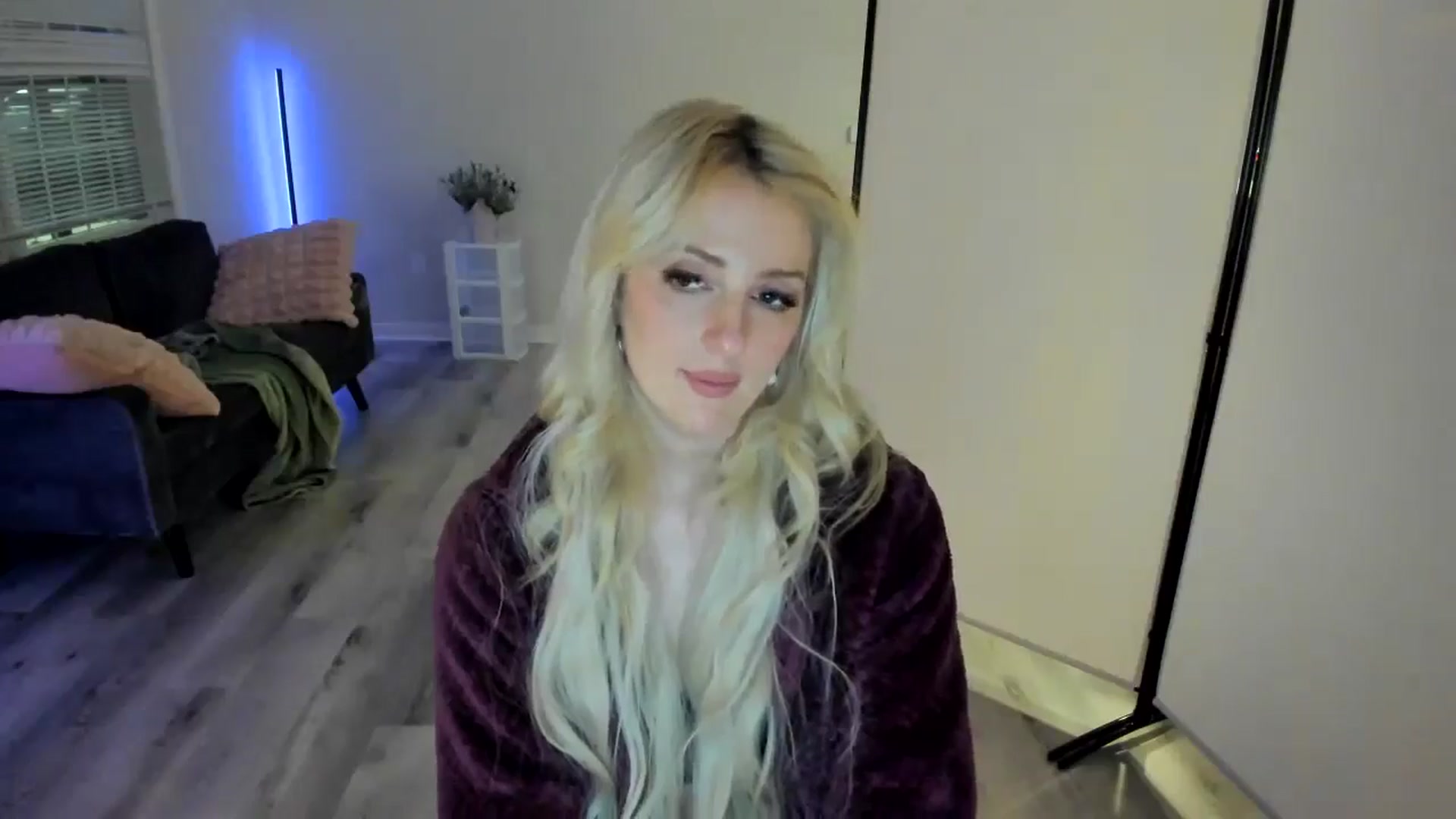 Gallery image thumbnail from Milk_Party's myfreecams stream on, 05/07/2024, 05:12 image 4 of 20