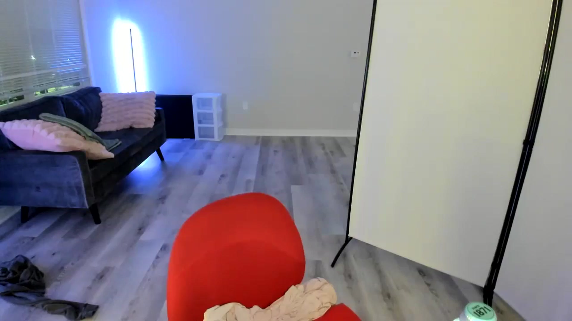 Gallery image thumbnail from Milk_Party's myfreecams stream on, 06/09/2024, 04:57 image 6 of 20