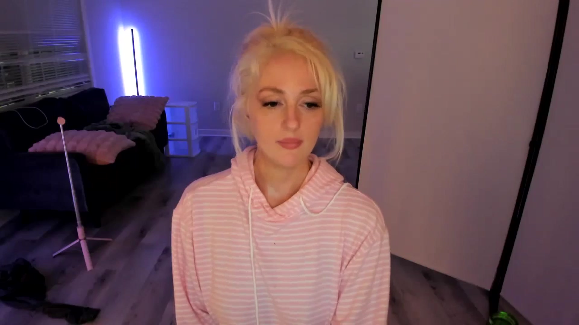 Gallery image thumbnail from Milk_Party's myfreecams stream on, 06/16/2024, 05:31 image 12 of 20