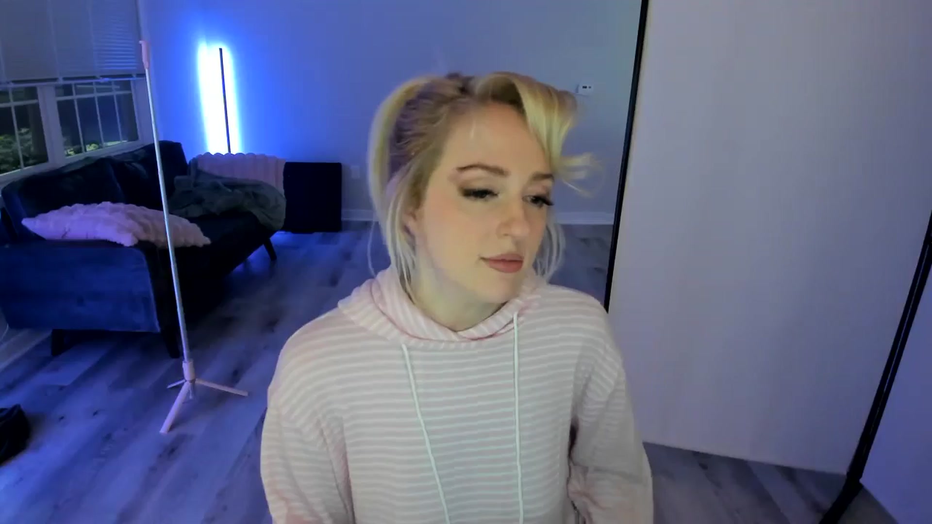 Gallery image thumbnail from Milk_Party's myfreecams stream on, 07/02/2024, 02:48 image 4 of 20