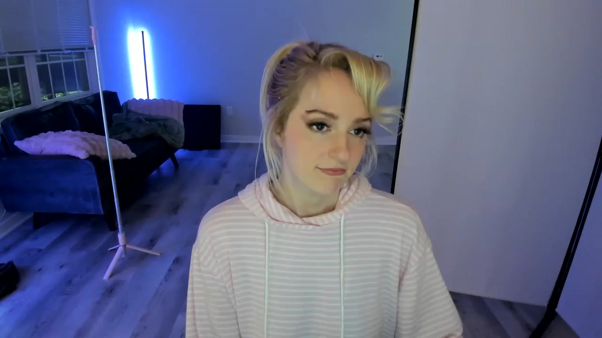 Gallery image thumbnail from Milk_Party's myfreecams stream on, 07/02/2024, 02:48 image 10 of 20