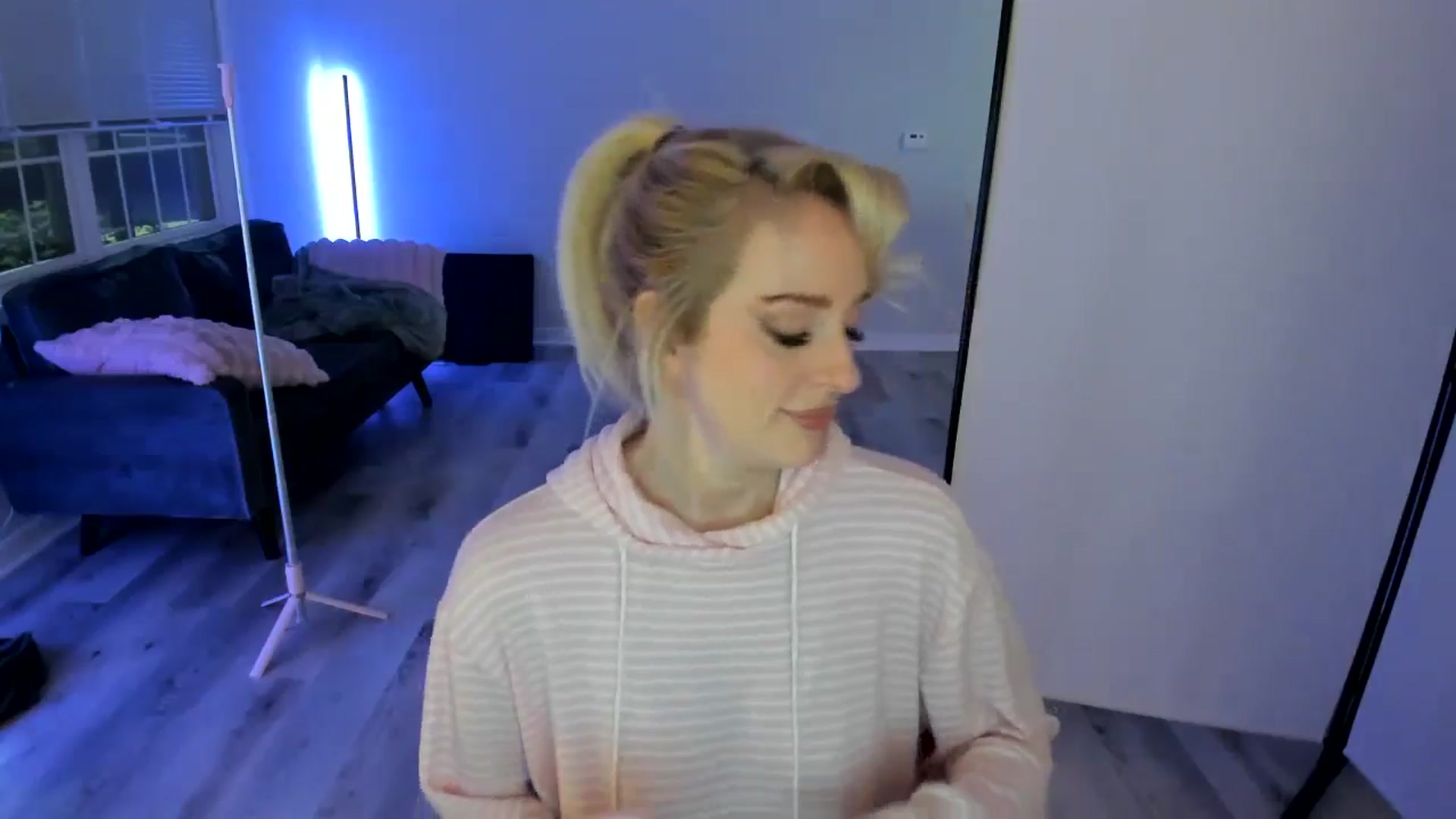 Gallery image thumbnail from Milk_Party's myfreecams stream on, 07/02/2024, 02:48 image 9 of 20
