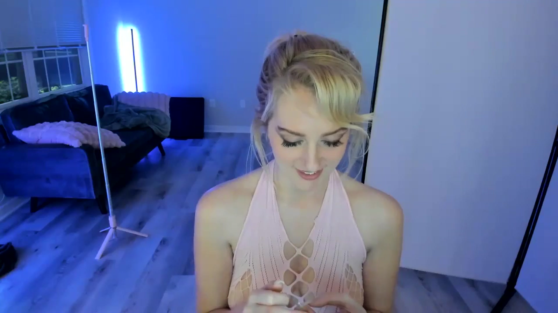 Gallery image thumbnail from Milk_Party's myfreecams stream on, 07/02/2024, 04:18 image 18 of 20