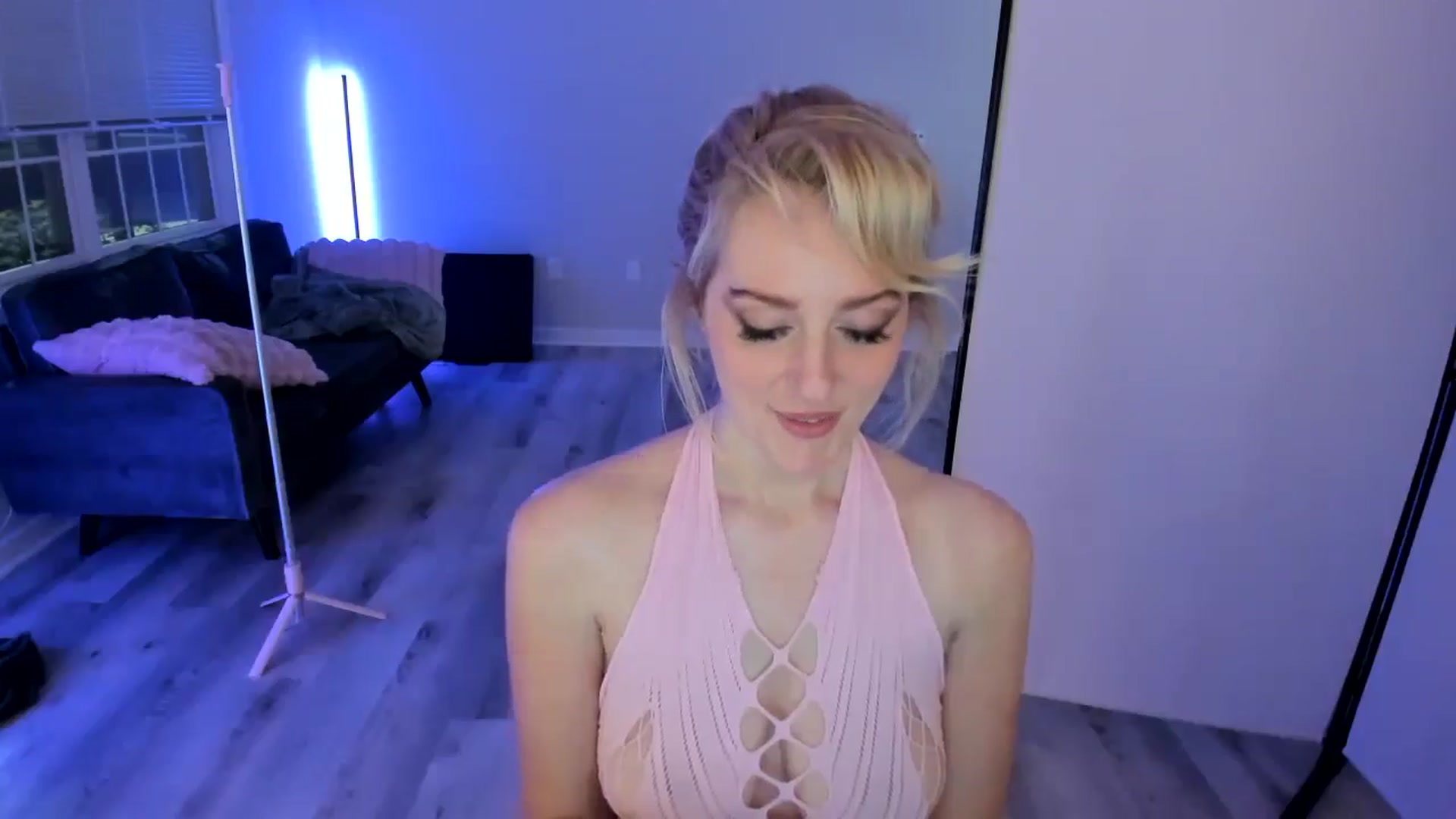 Gallery image thumbnail from Milk_Party's myfreecams stream on, 07/02/2024, 04:18 image 6 of 20