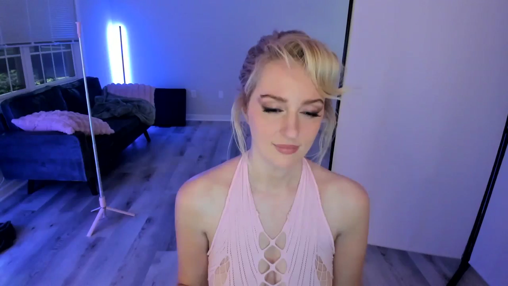 Gallery image thumbnail from Milk_Party's myfreecams stream on, 07/02/2024, 04:18 image 5 of 20
