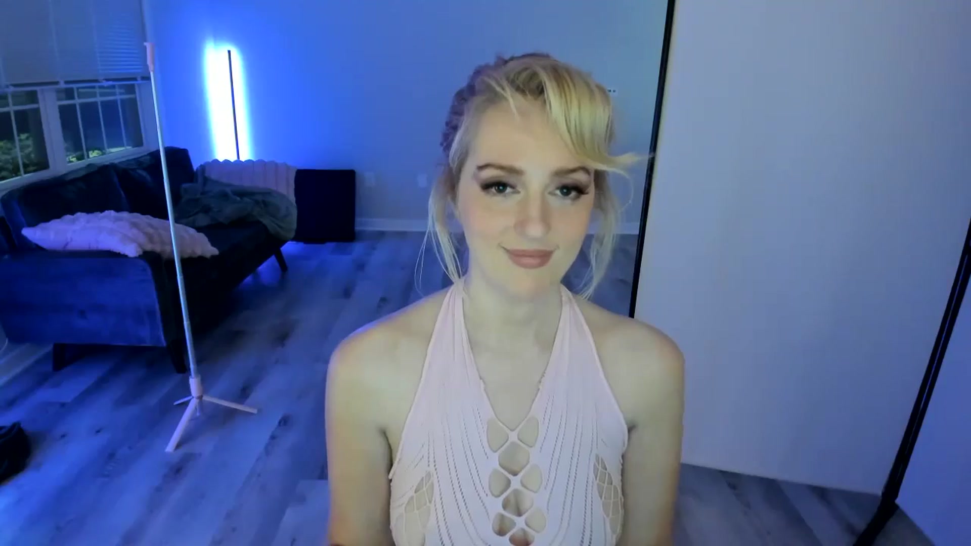 Gallery image thumbnail from Milk_Party's myfreecams stream on, 07/02/2024, 04:18 image 15 of 20