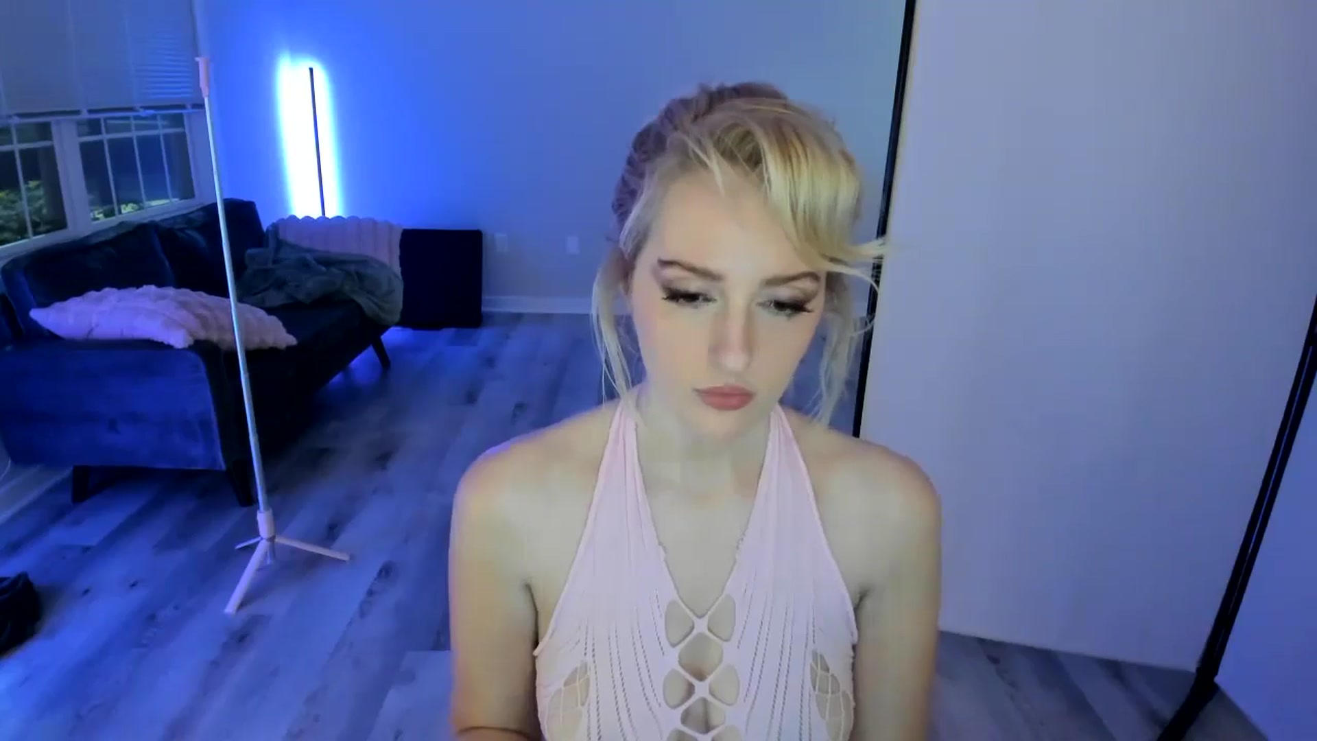 Gallery image thumbnail from Milk_Party's myfreecams stream on, 07/02/2024, 04:18 image 2 of 20