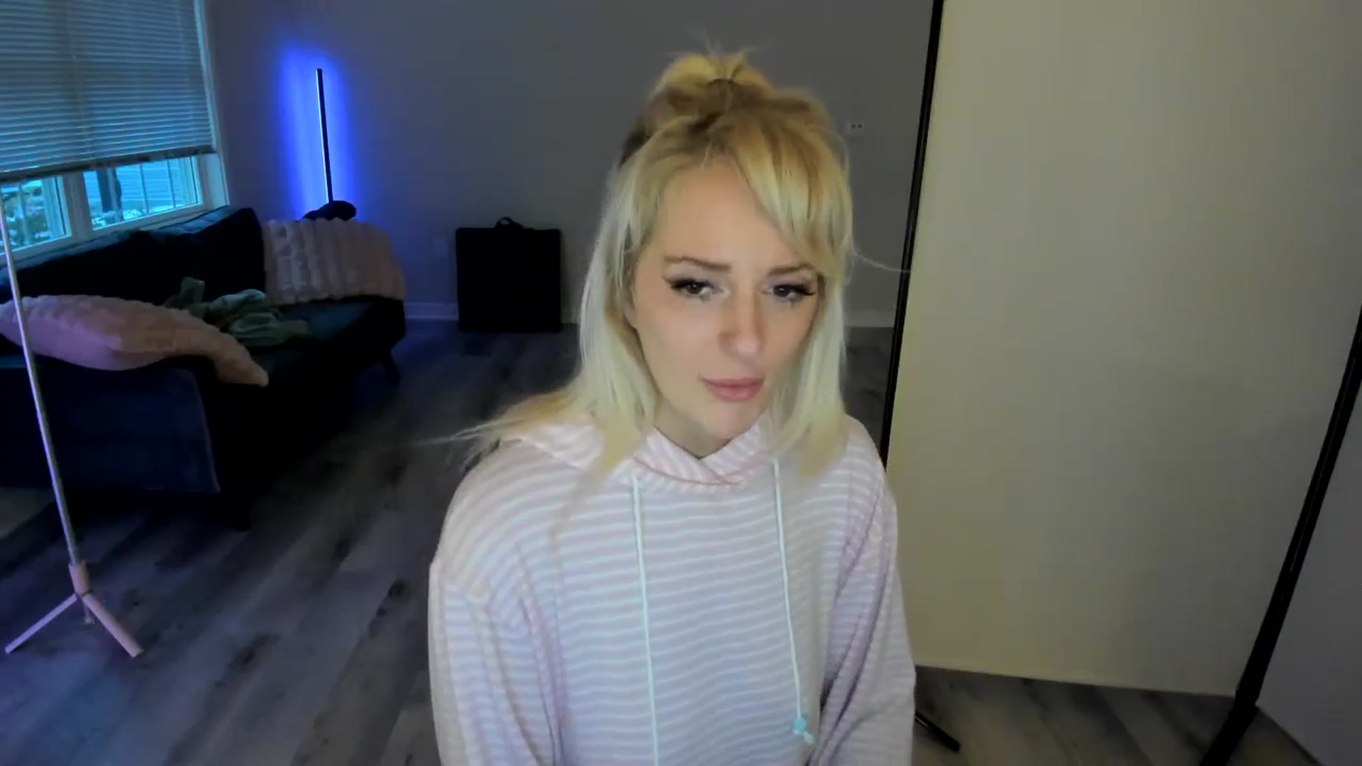 Gallery image thumbnail from Milk_Party's myfreecams stream on, 07/05/2024, 24:57 image 7 of 20
