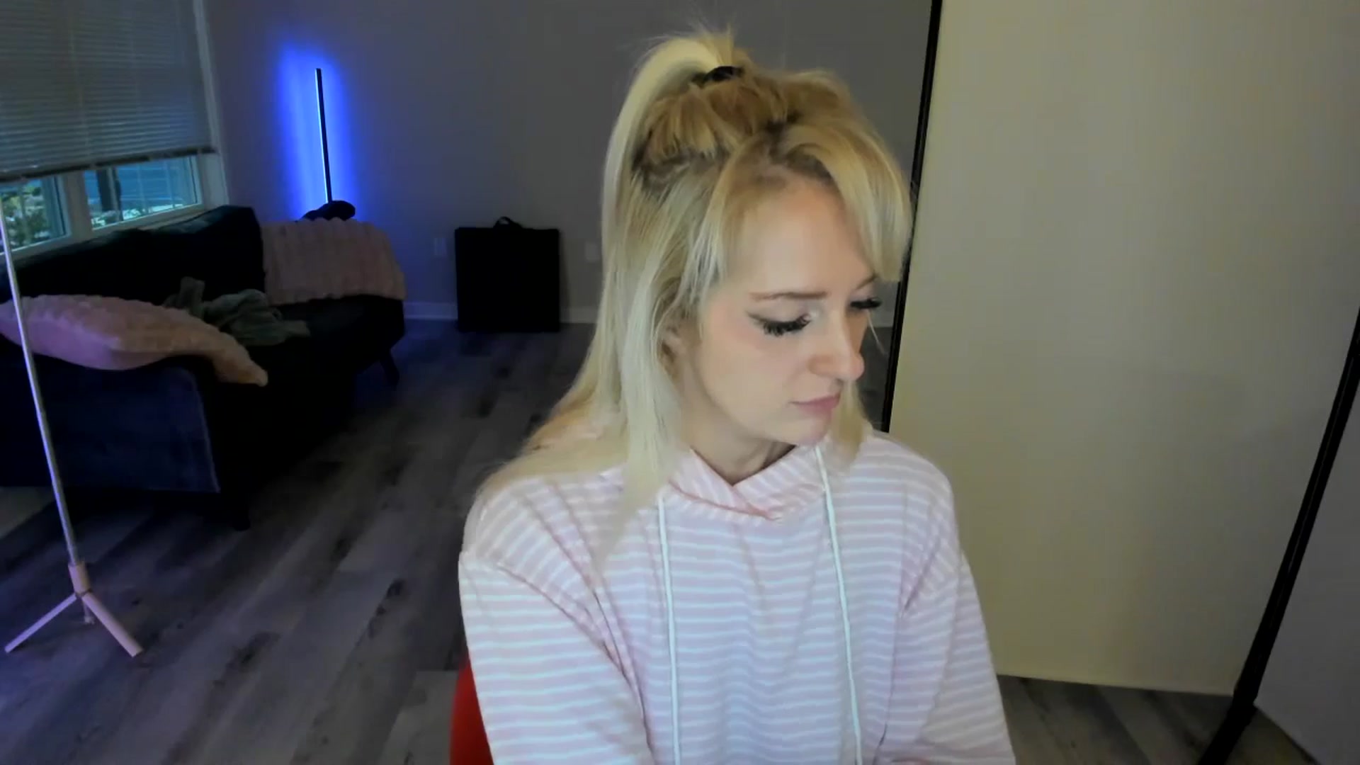 Gallery image thumbnail from Milk_Party's myfreecams stream on, 07/05/2024, 24:57 image 14 of 20