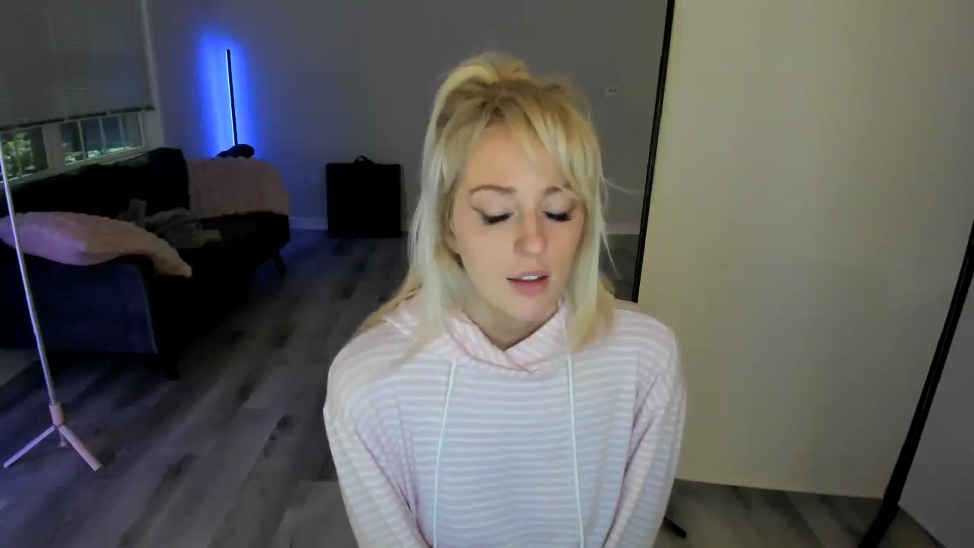 Gallery image thumbnail from Milk_Party's myfreecams stream on, 07/05/2024, 24:57 image 20 of 20