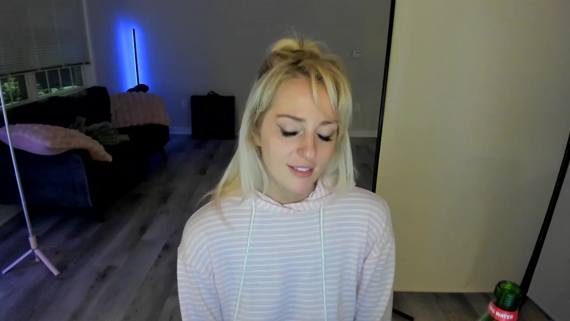 Gallery image thumbnail from Milk_Party's myfreecams stream on, 07/05/2024, 05:16 image 9 of 20