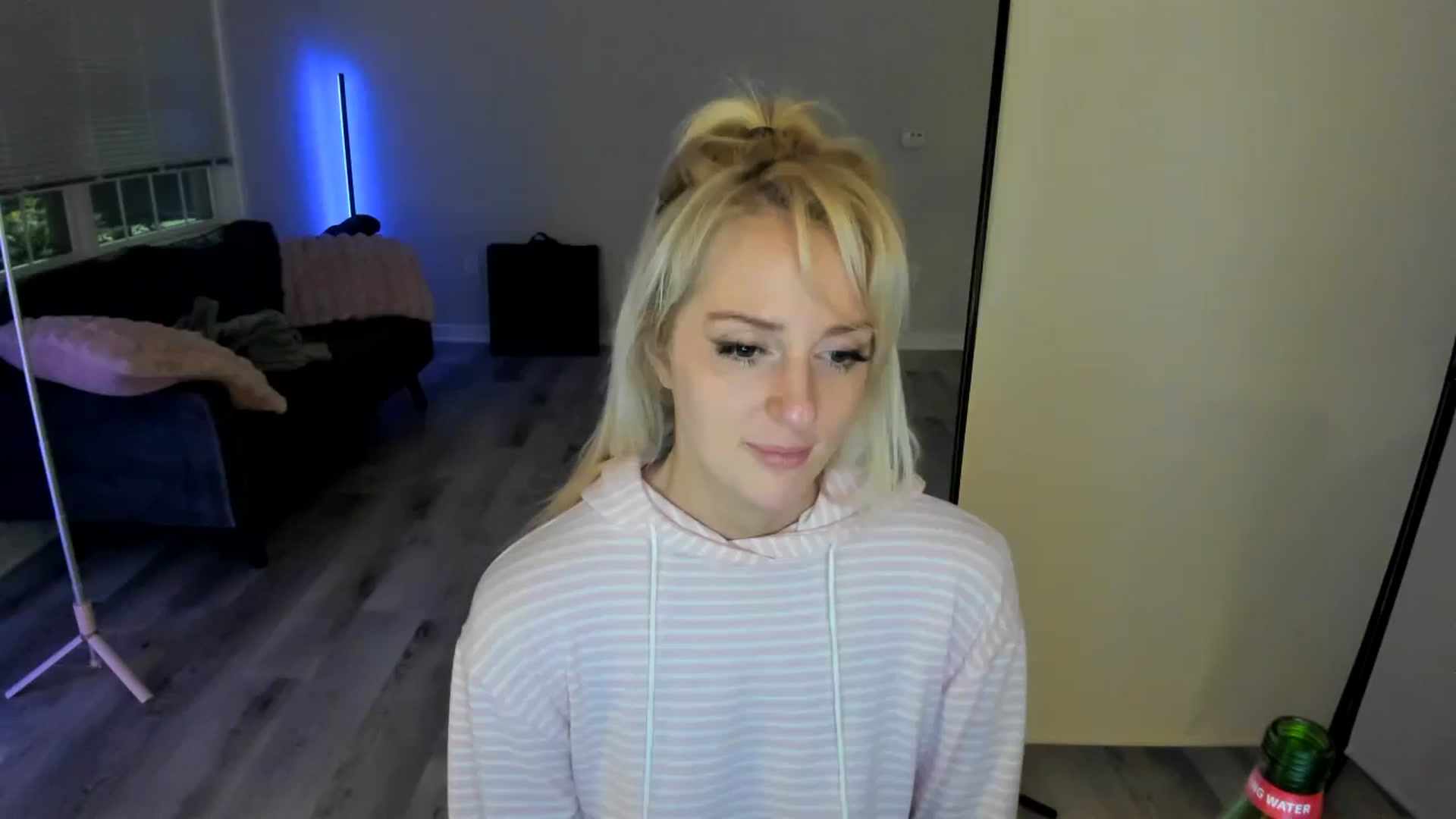 Gallery image thumbnail from Milk_Party's myfreecams stream on, 07/05/2024, 05:16 image 11 of 20