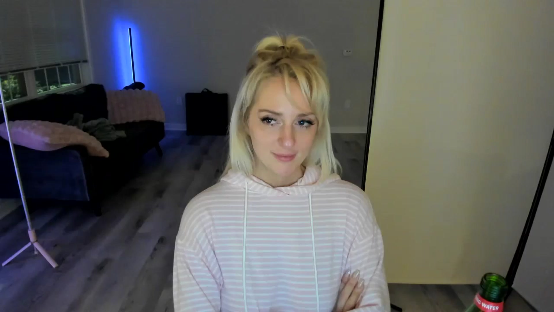 Gallery image thumbnail from Milk_Party's myfreecams stream on, 07/05/2024, 05:16 image 16 of 20