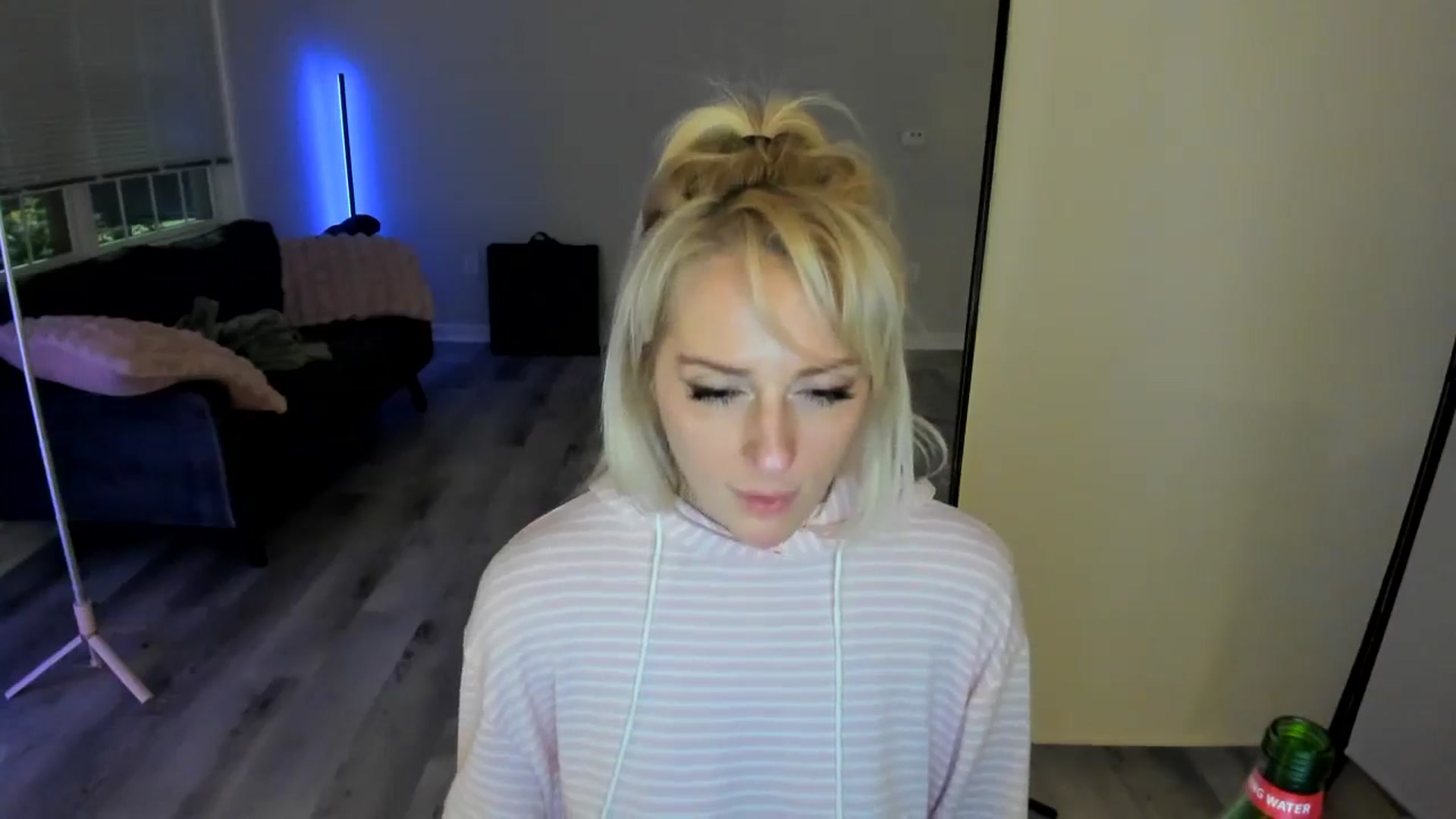 Gallery image thumbnail from Milk_Party's myfreecams stream on, 07/05/2024, 05:16 image 15 of 20