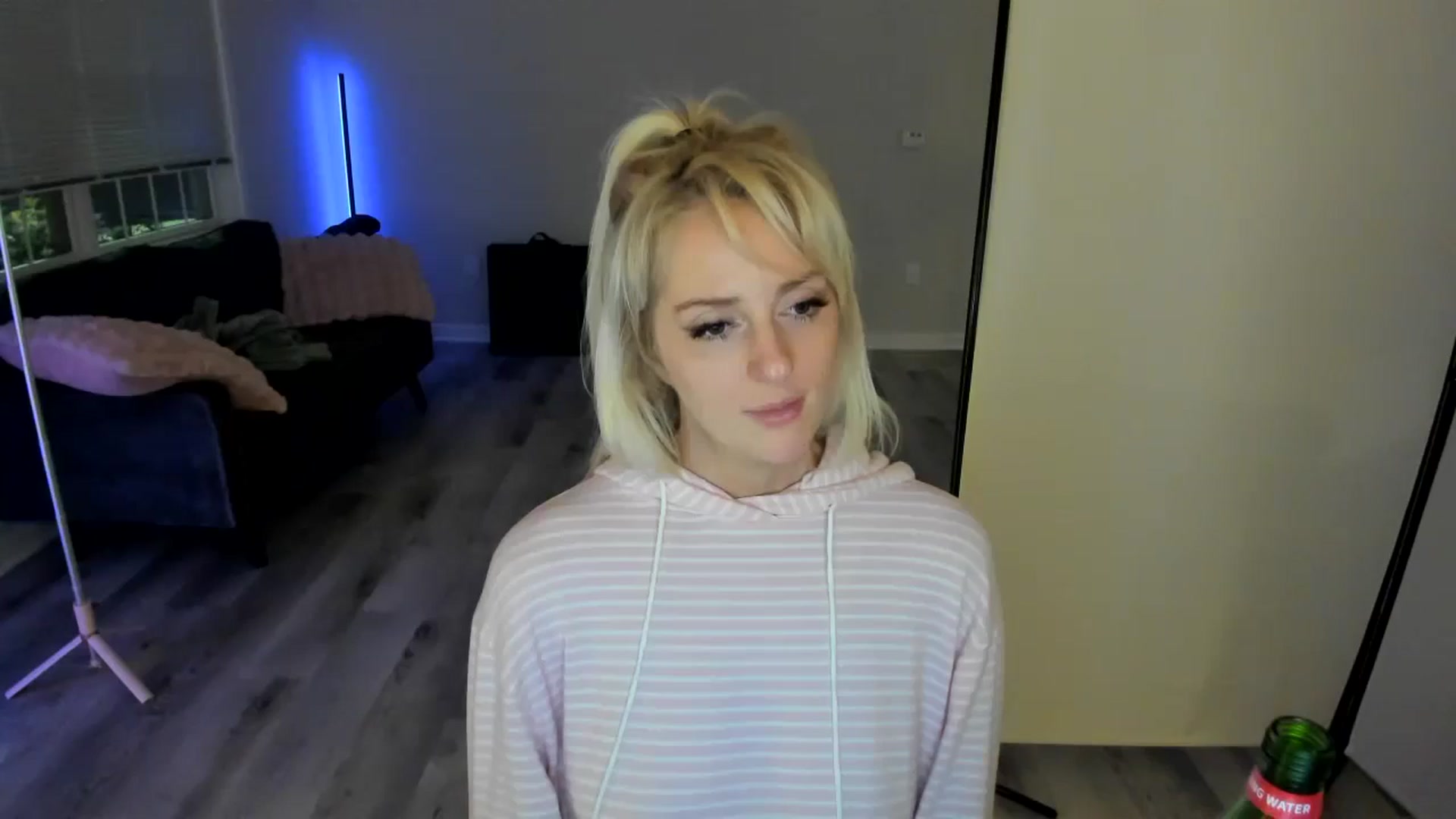 Gallery image thumbnail from Milk_Party's myfreecams stream on, 07/05/2024, 05:16 image 14 of 20