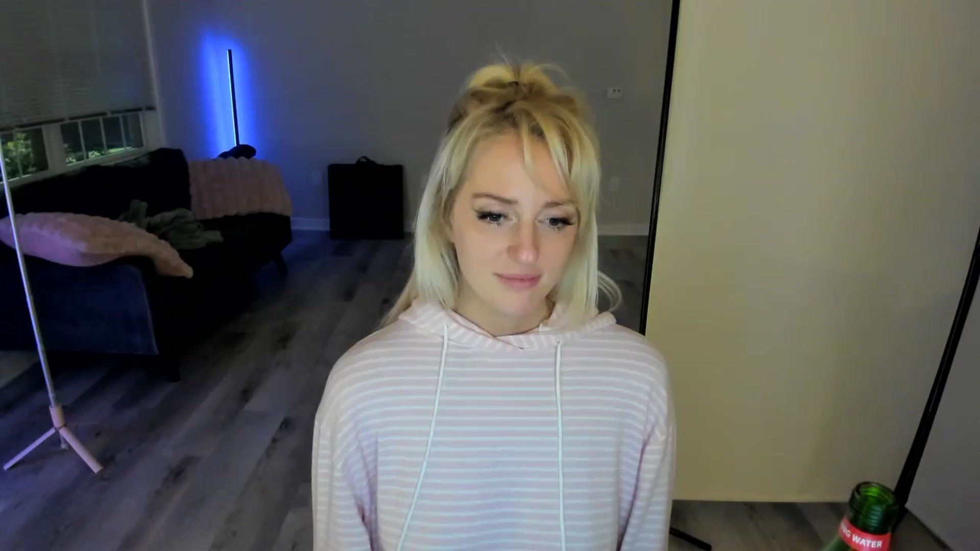 Gallery image thumbnail from Milk_Party's myfreecams stream on, 07/05/2024, 05:16 image 13 of 20