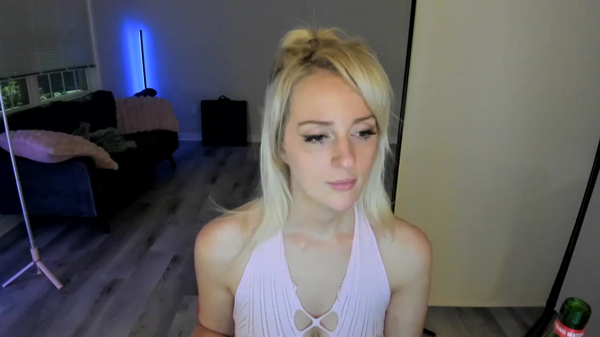 Gallery image thumbnail from Milk_Party's myfreecams stream on, 07/05/2024, 06:29 image 17 of 20