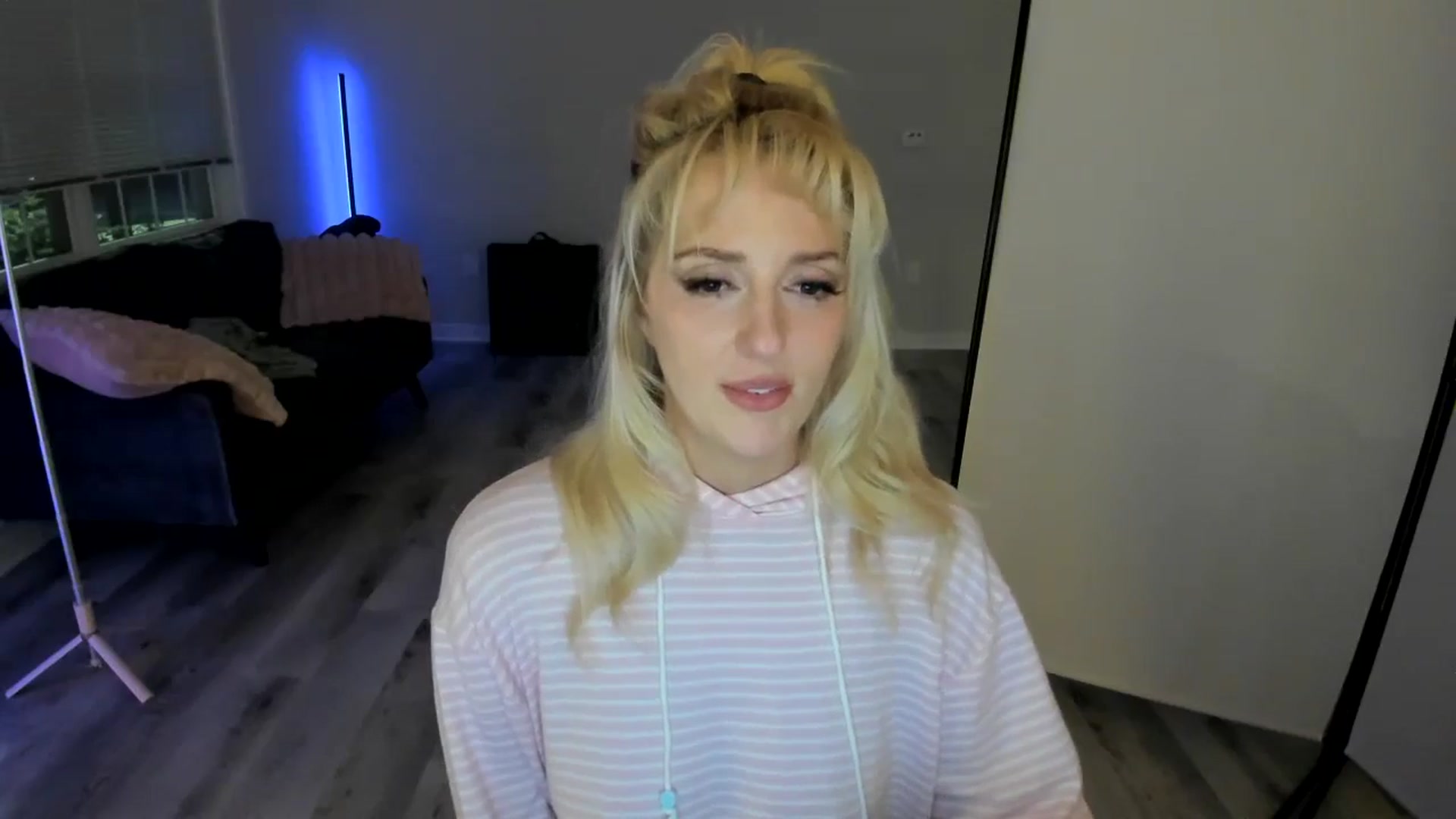 Gallery image thumbnail from Milk_Party's myfreecams stream on, 07/07/2024, 03:08 image 19 of 20