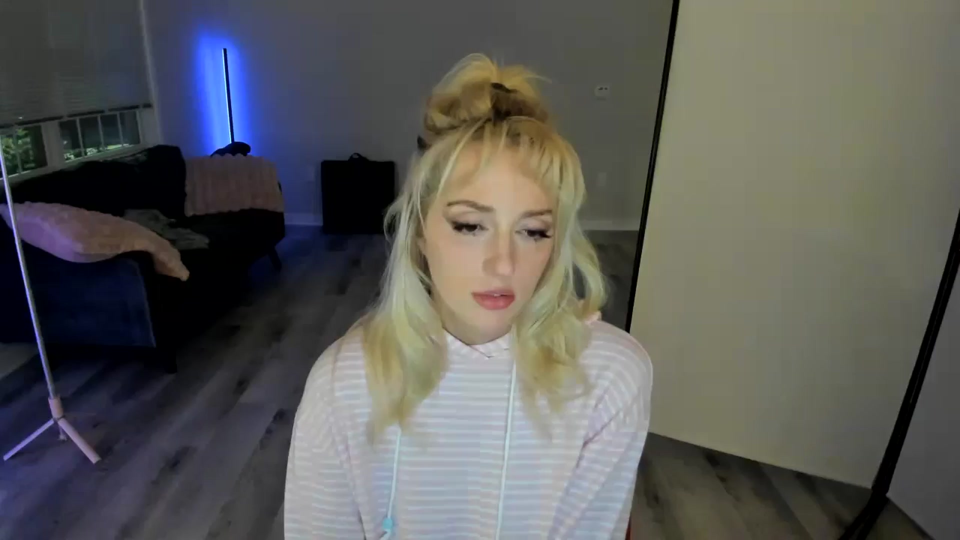 Gallery image thumbnail from Milk_Party's myfreecams stream on, 07/07/2024, 03:54 image 1 of 20