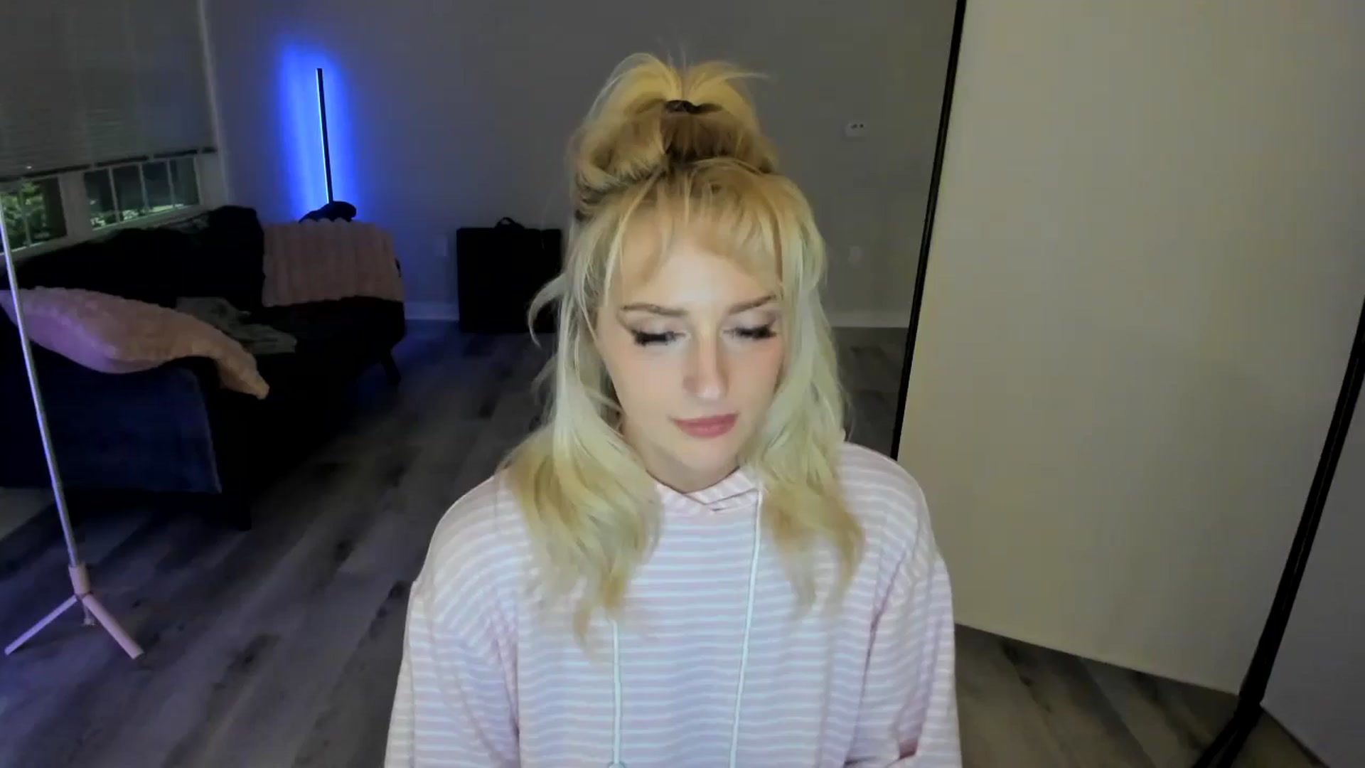 Gallery image thumbnail from Milk_Party's myfreecams stream on, 07/07/2024, 03:54 image 11 of 20