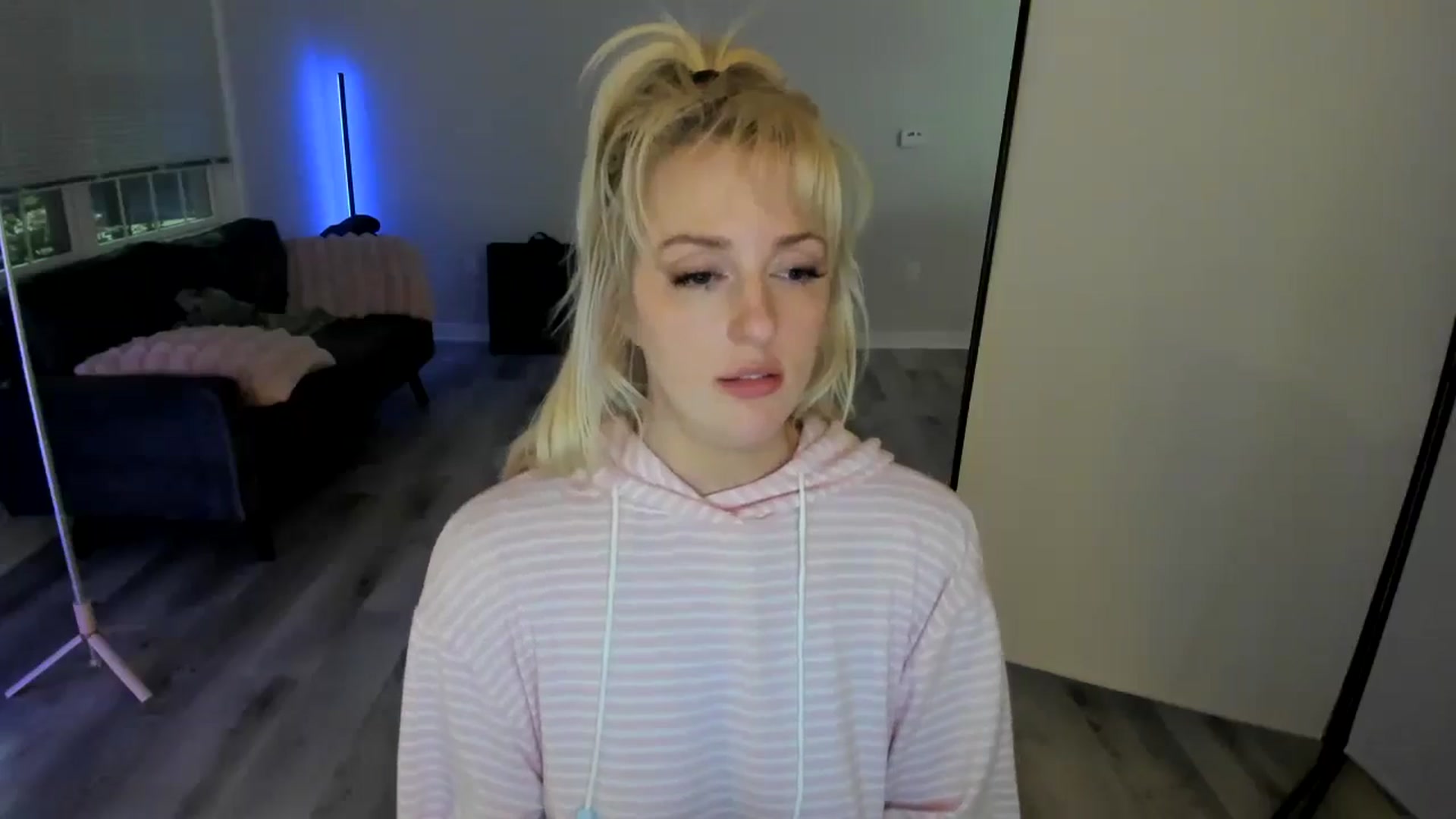 Gallery image thumbnail from Milk_Party's myfreecams stream on, 07/08/2024, 04:19 image 2 of 20