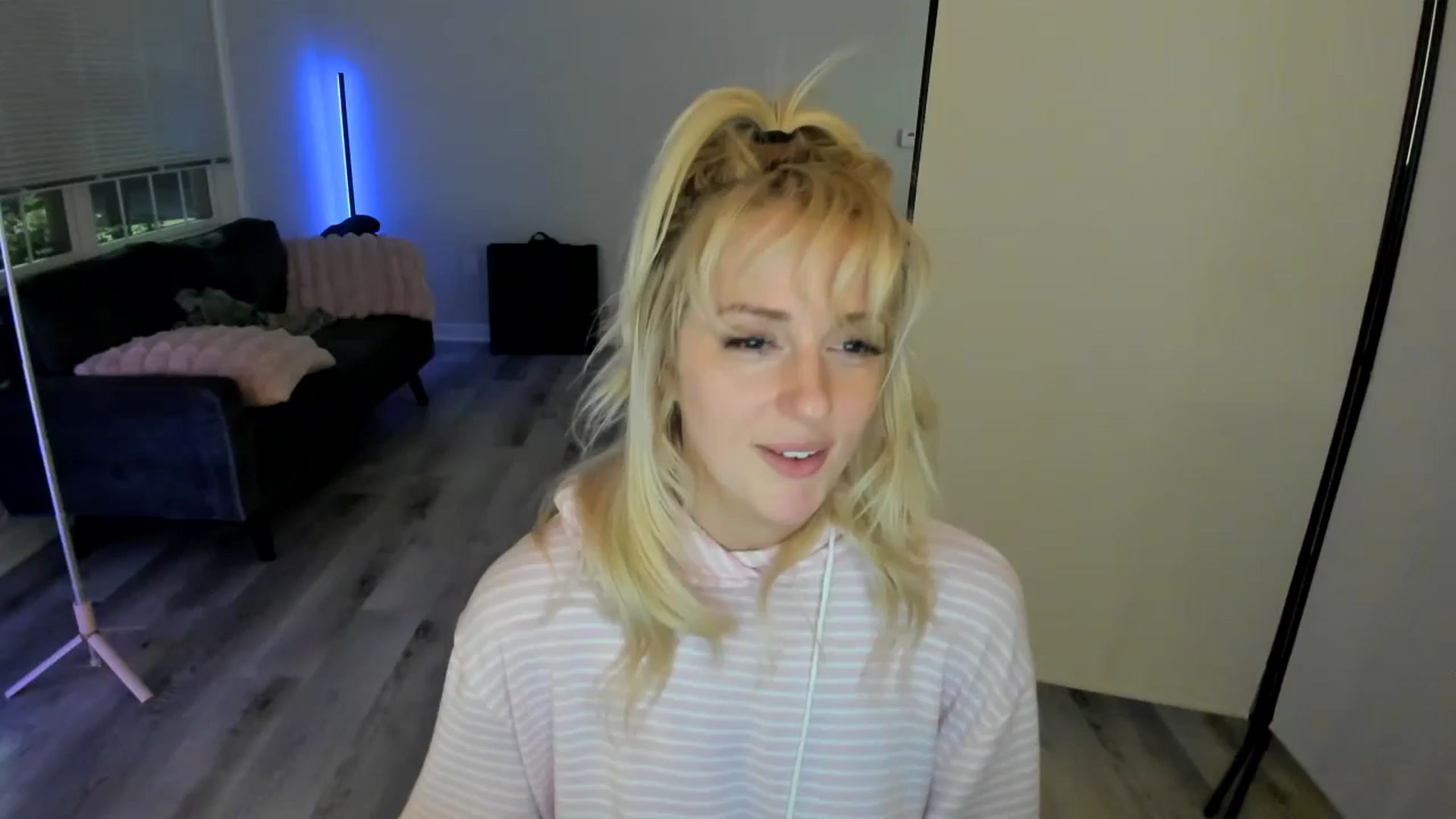 Gallery image thumbnail from Milk_Party's myfreecams stream on, 07/08/2024, 05:43 image 1 of 20