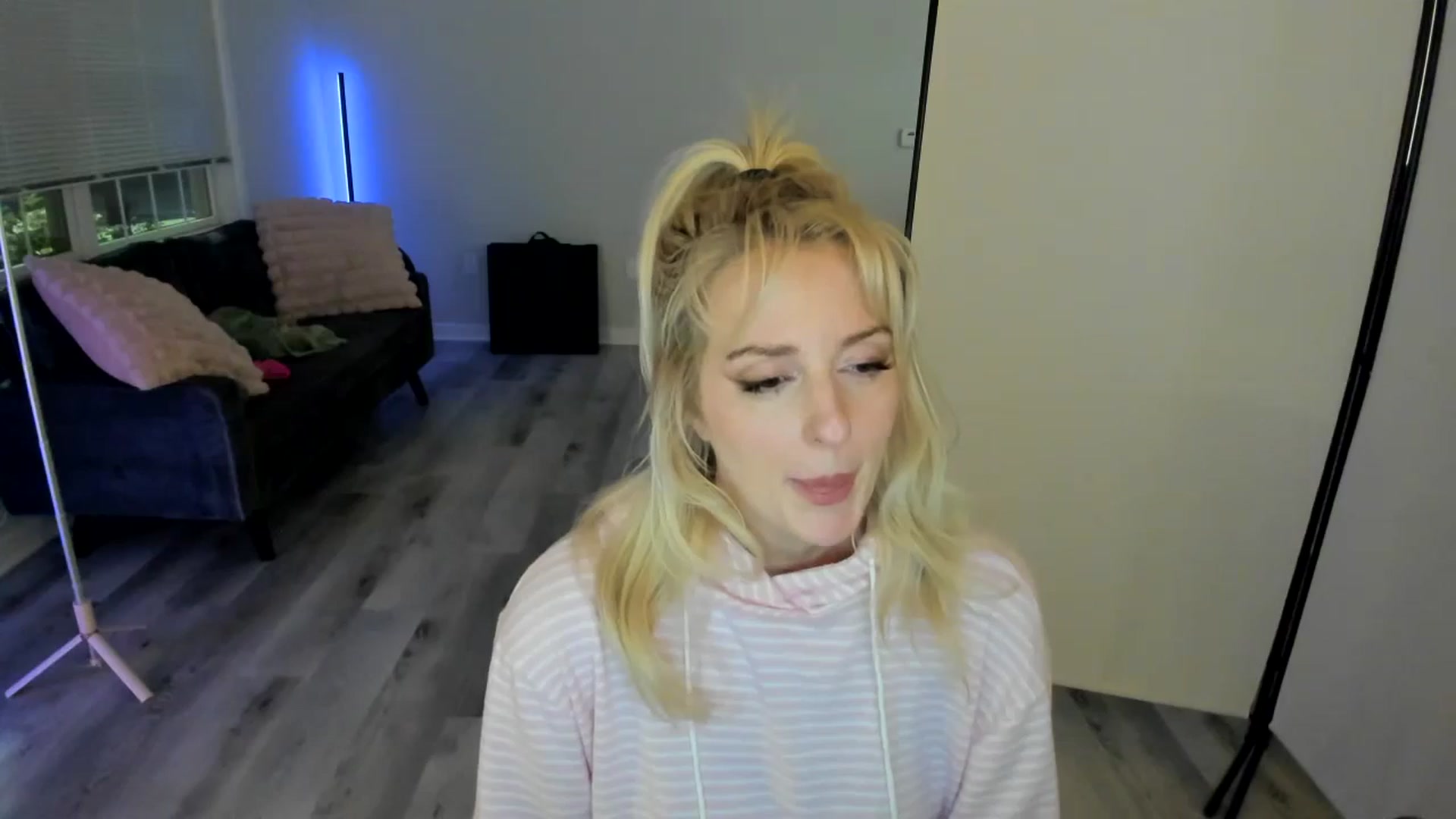 Gallery image thumbnail from Milk_Party's myfreecams stream on, 07/09/2024, 01:53 image 20 of 20