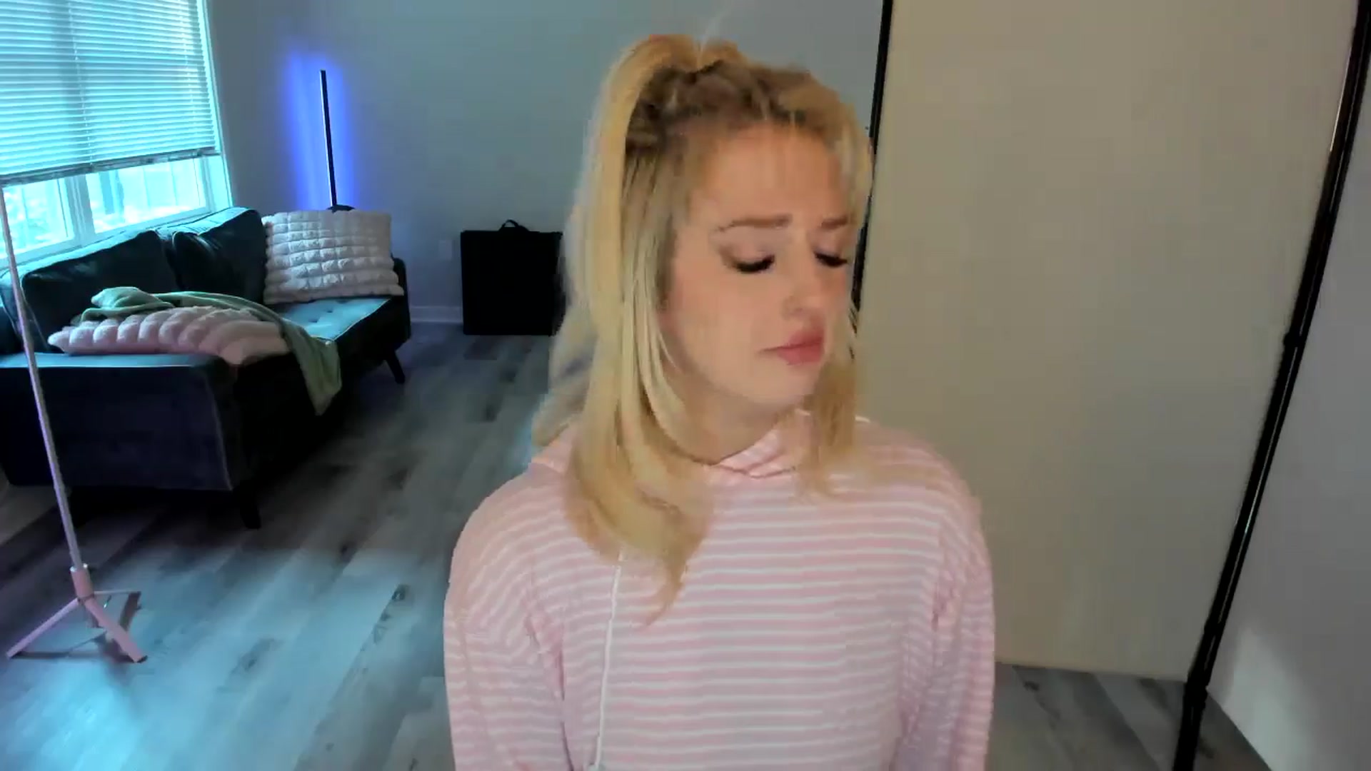 Gallery image thumbnail from Milk_Party's myfreecams stream on, 07/10/2024, 23:22 image 20 of 20