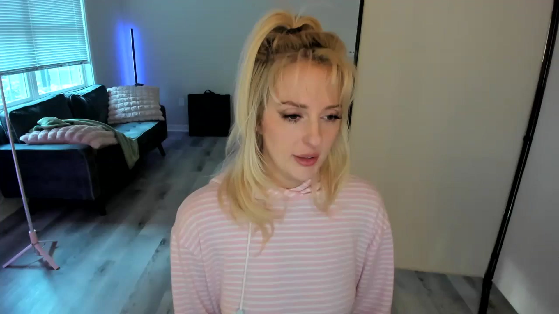 Gallery image thumbnail from Milk_Party's myfreecams stream on, 07/11/2024, 24:01 image 1 of 20