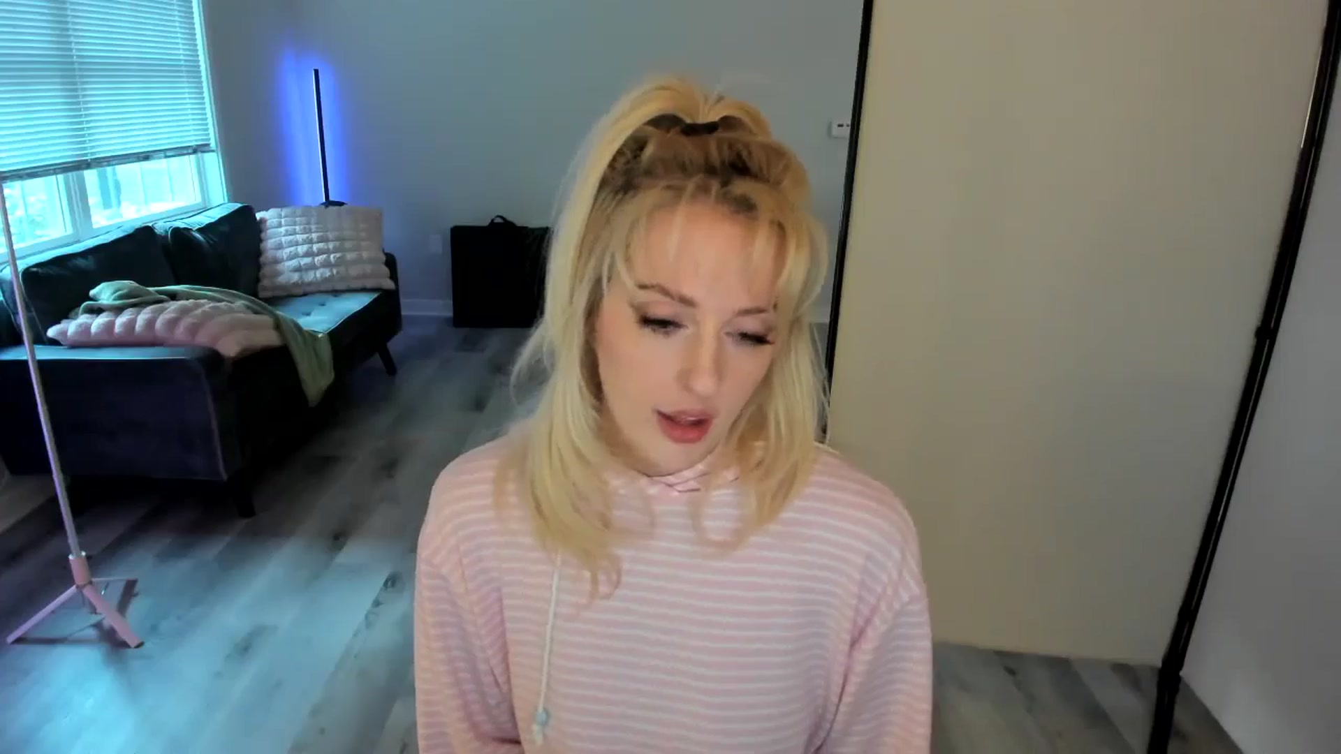 Gallery image thumbnail from Milk_Party's myfreecams stream on, 07/11/2024, 24:01 image 3 of 20