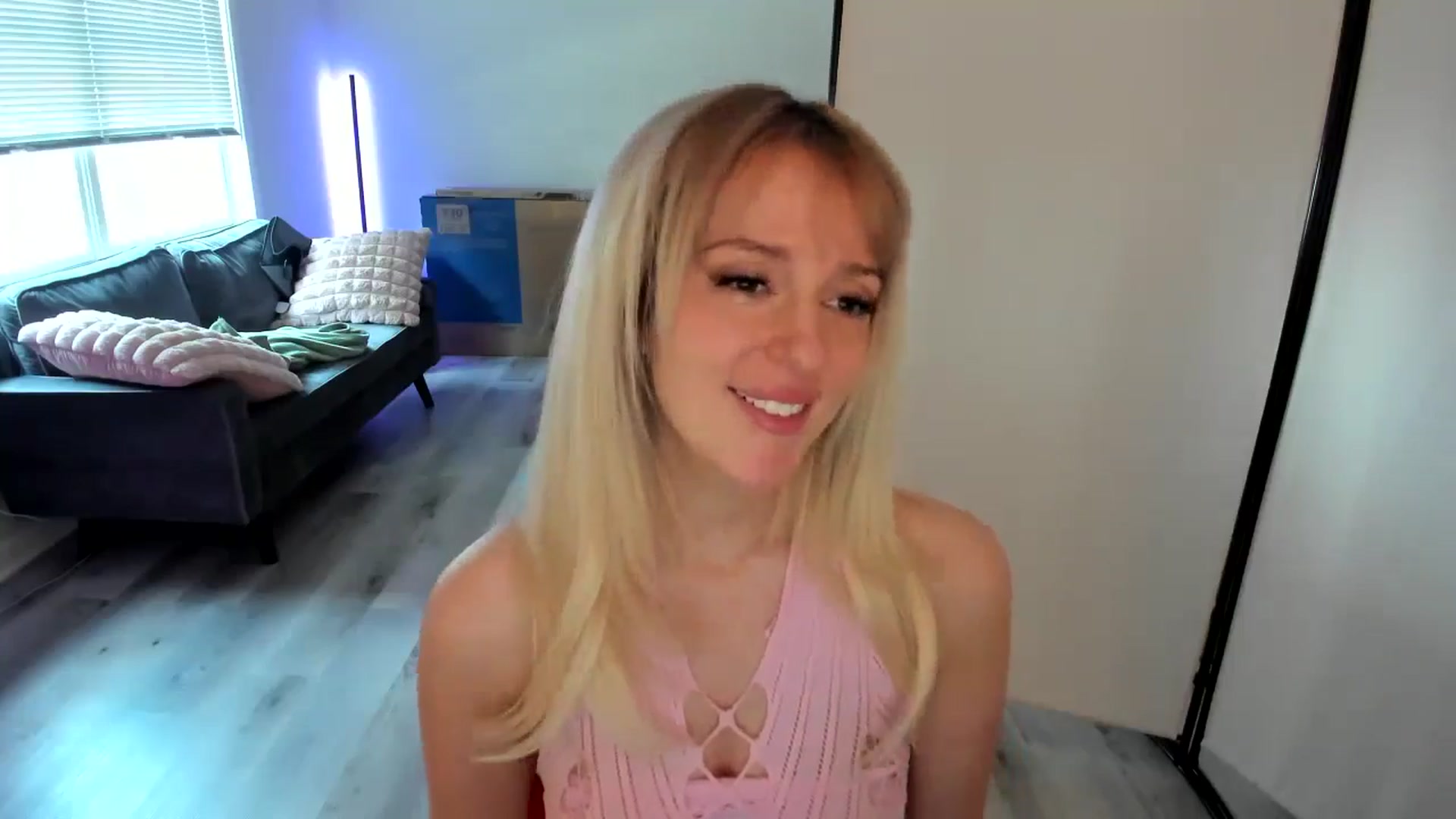Gallery image thumbnail from Milk_Party's myfreecams stream on, 08/02/2024, 16:06 image 19 of 20