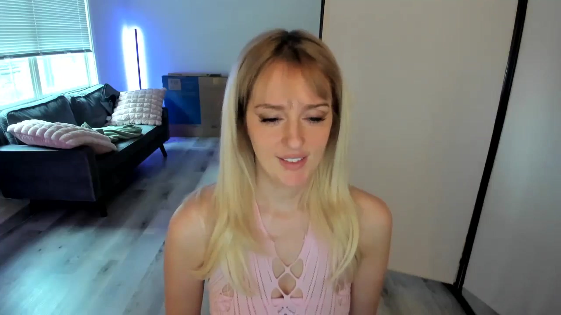 Gallery image thumbnail from Milk_Party's myfreecams stream on, 08/02/2024, 17:39 image 10 of 20