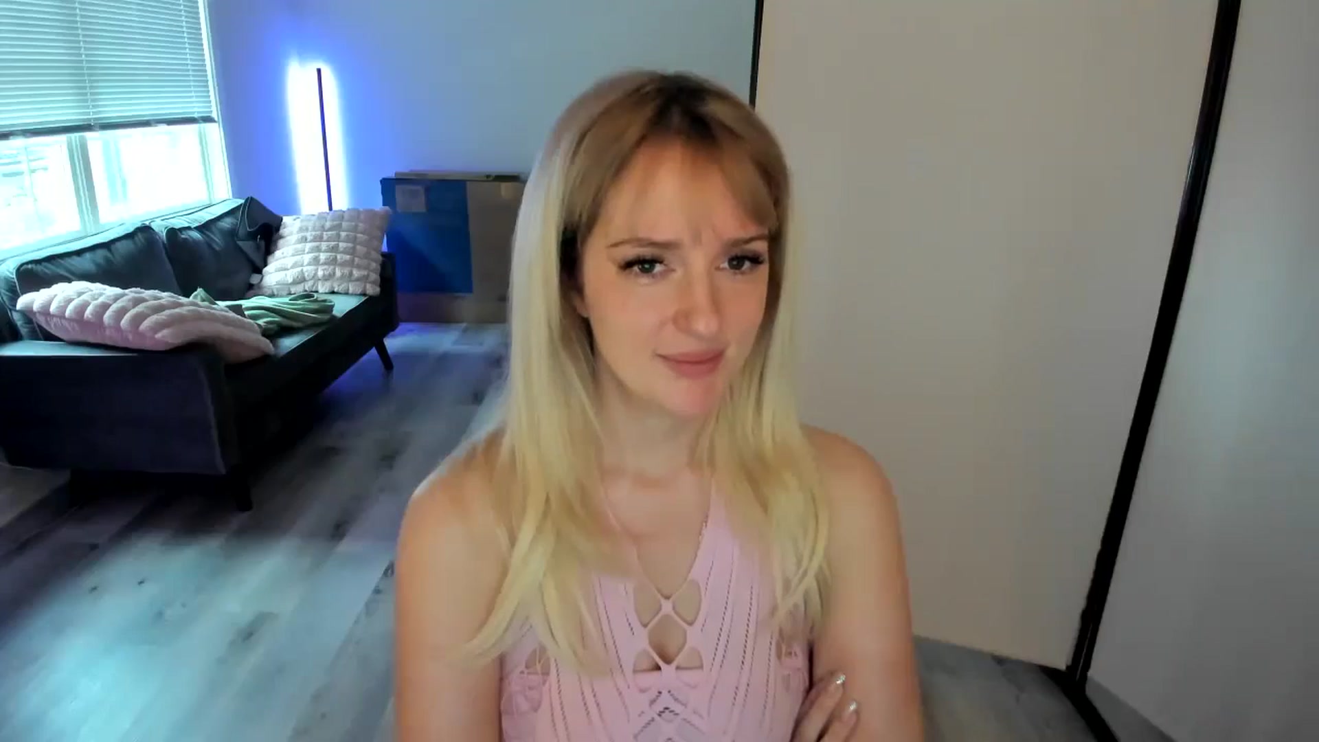 Gallery image thumbnail from Milk_Party's myfreecams stream on, 08/02/2024, 17:39 image 8 of 20
