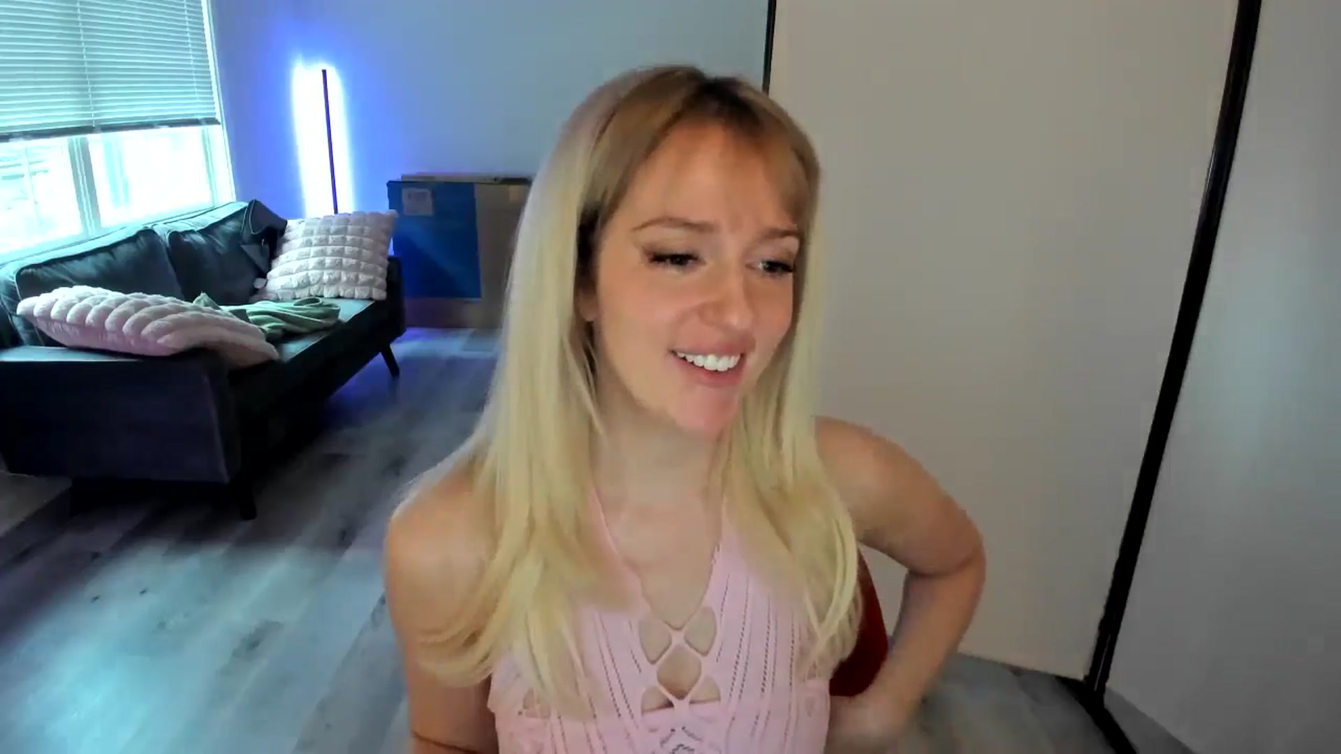 Gallery image thumbnail from Milk_Party's myfreecams stream on, 08/02/2024, 17:39 image 7 of 20