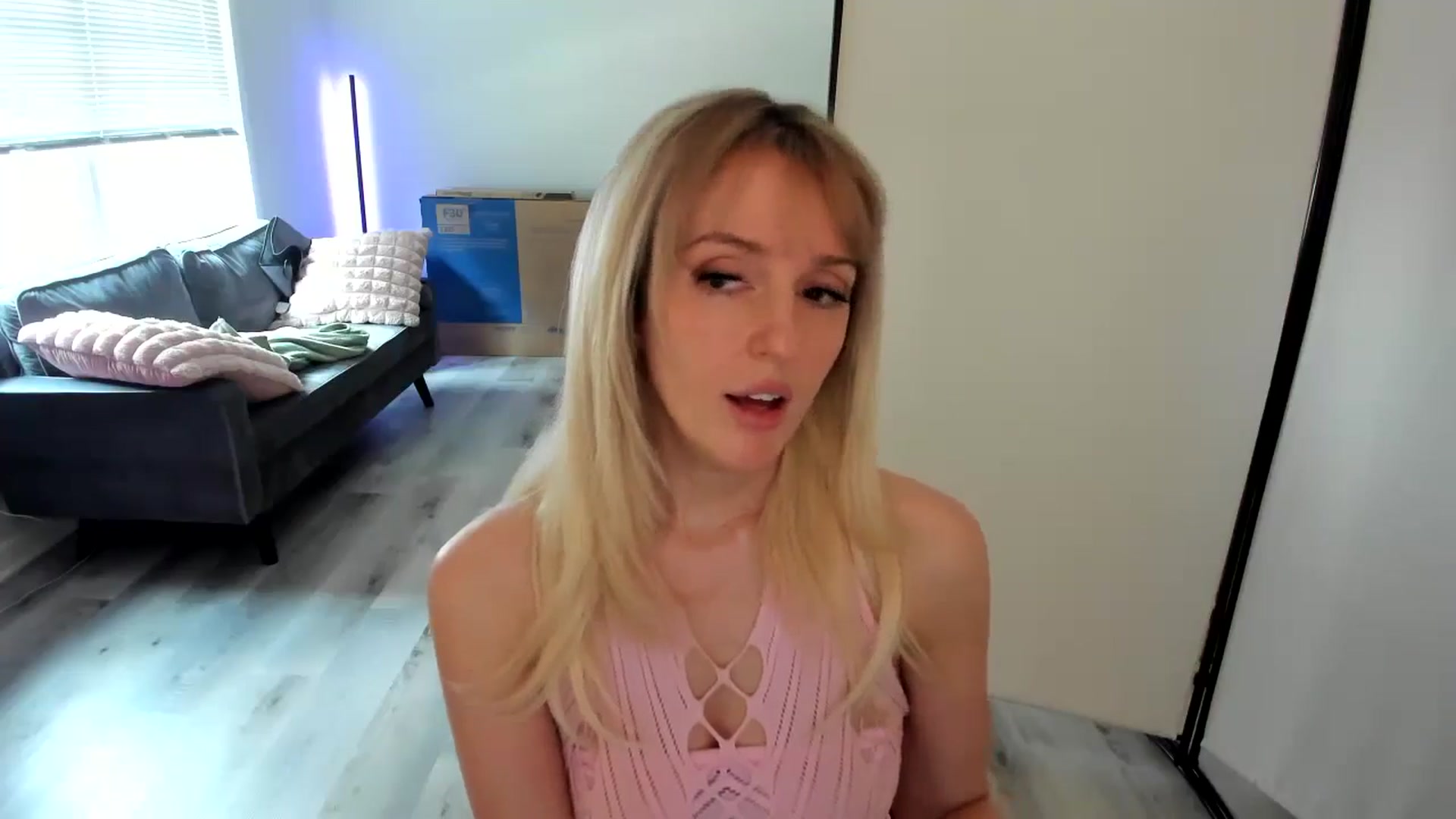 Gallery image thumbnail from Milk_Party's myfreecams stream on, 08/02/2024, 18:13 image 16 of 20