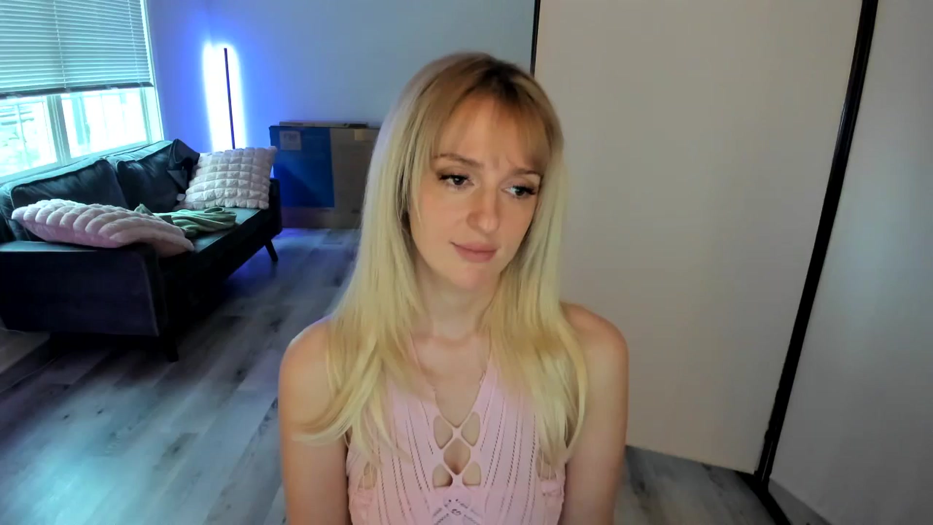 Gallery image thumbnail from Milk_Party's myfreecams stream on, 08/02/2024, 18:47 image 15 of 20
