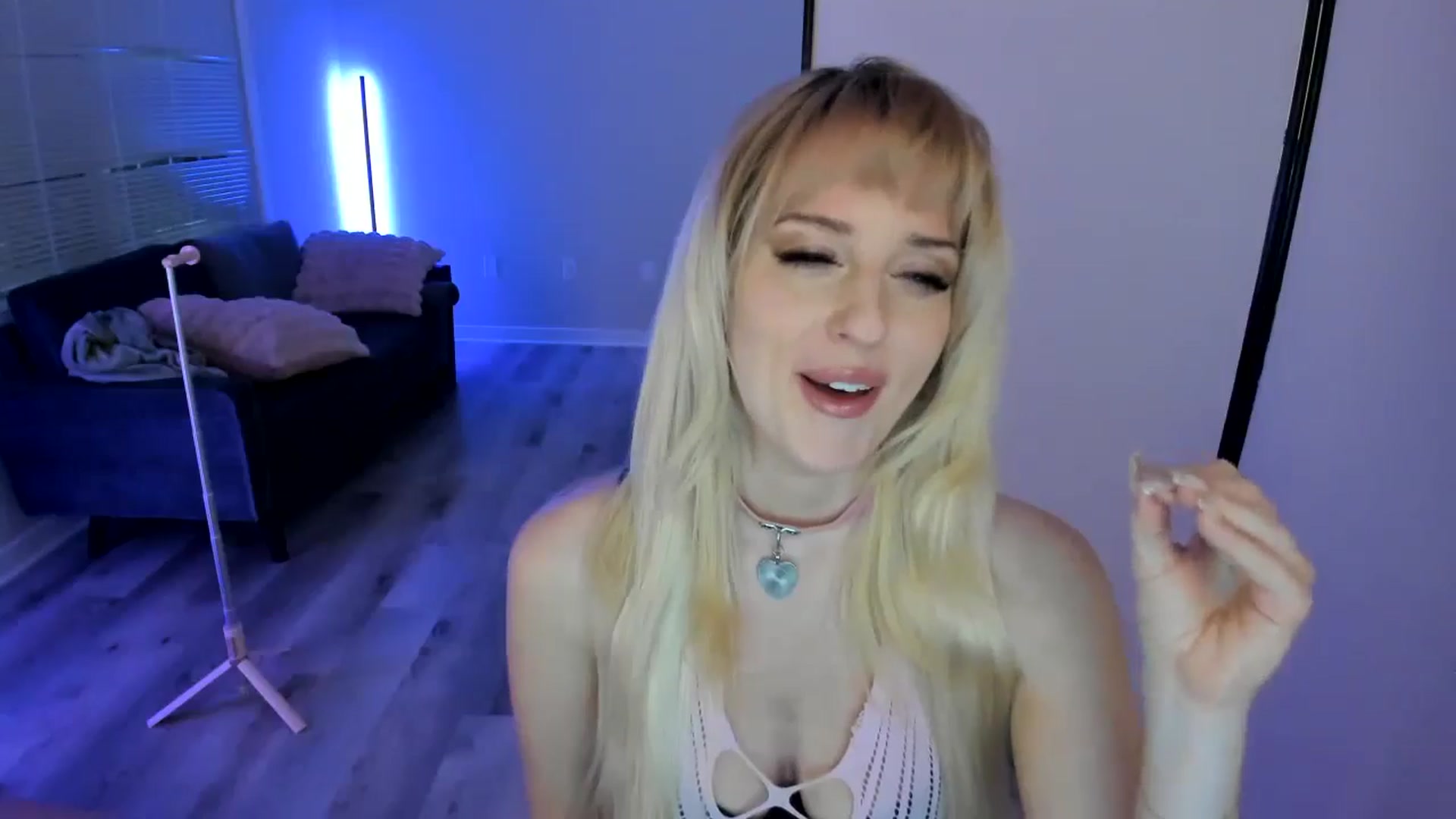 Gallery image thumbnail from Milk_Party's myfreecams stream on, 08/23/2024, 02:32 image 20 of 20