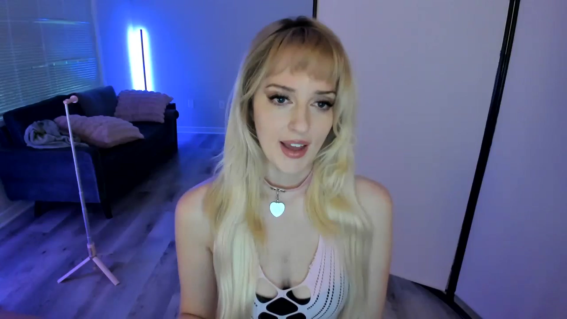 Gallery image thumbnail from Milk_Party's myfreecams stream on, 08/23/2024, 02:32 image 4 of 20