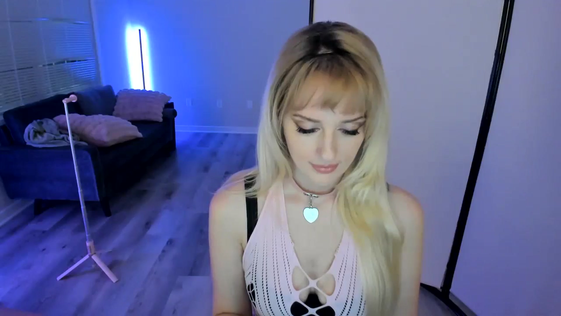 Gallery image thumbnail from Milk_Party's myfreecams stream on, 08/23/2024, 03:39 image 13 of 20