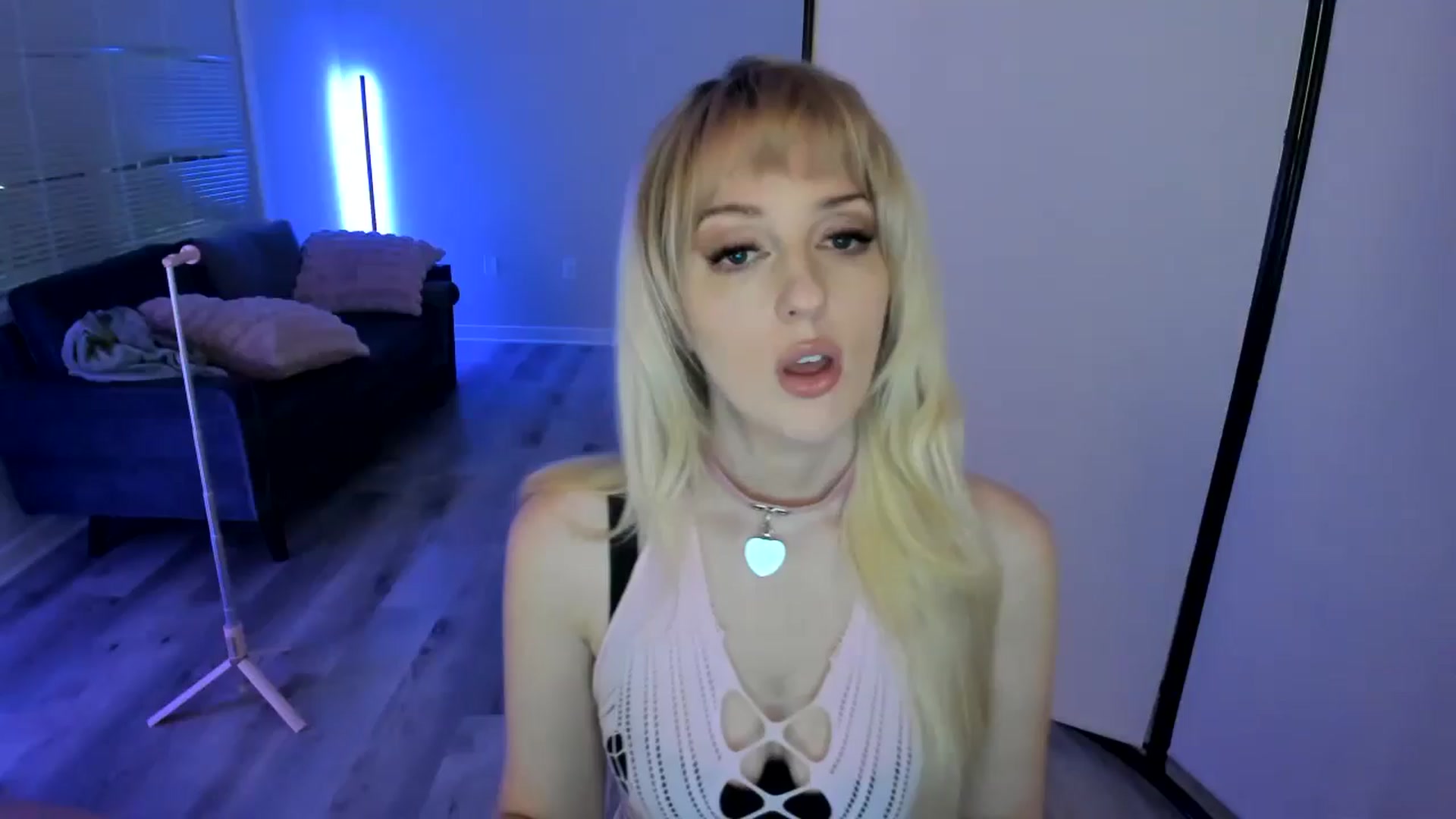 Gallery image thumbnail from Milk_Party's myfreecams stream on, 08/23/2024, 03:39 image 16 of 20