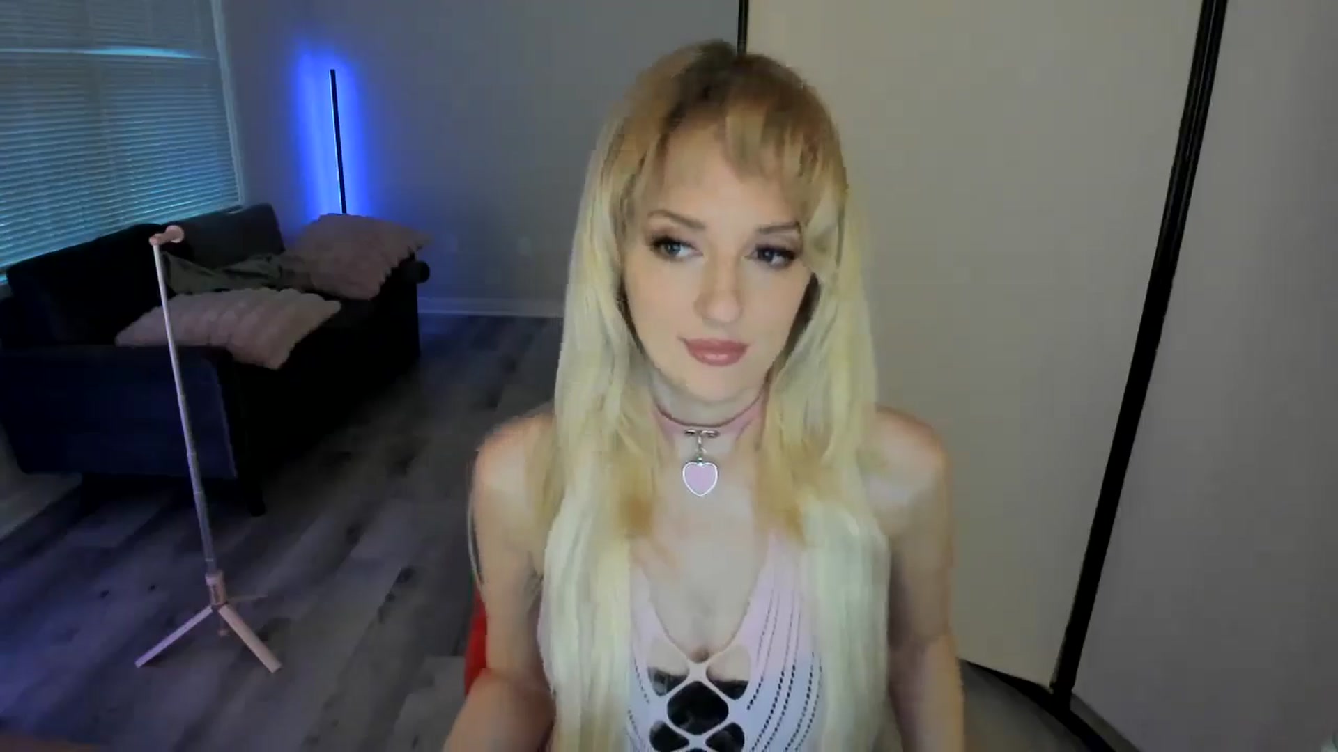 Gallery image thumbnail from Milk_Party's myfreecams stream on, 08/23/2024, 23:51 image 14 of 20