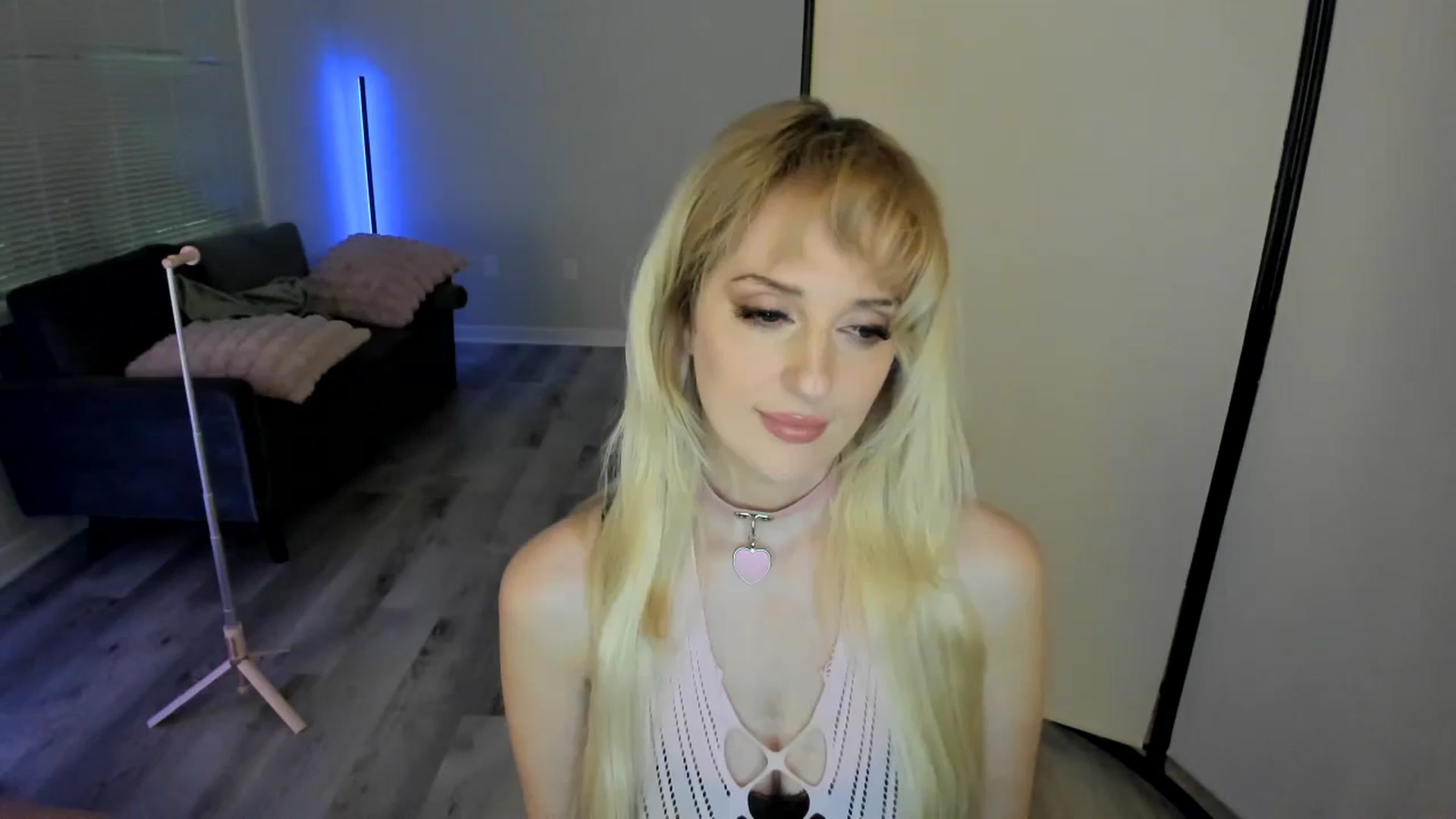 Gallery image thumbnail from Milk_Party's myfreecams stream on, 08/24/2024, 06:16 image 15 of 20