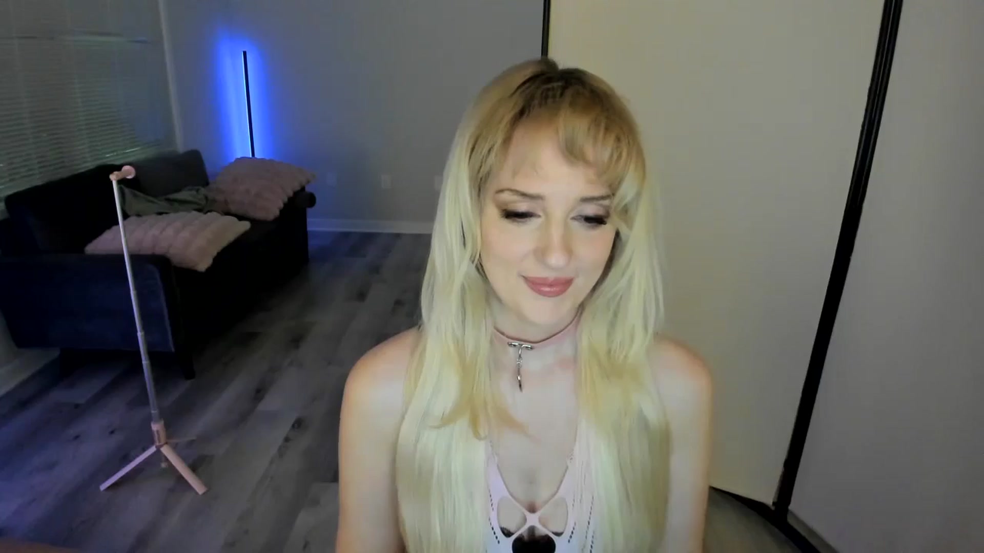 Gallery image thumbnail from Milk_Party's myfreecams stream on, 08/24/2024, 06:16 image 6 of 20