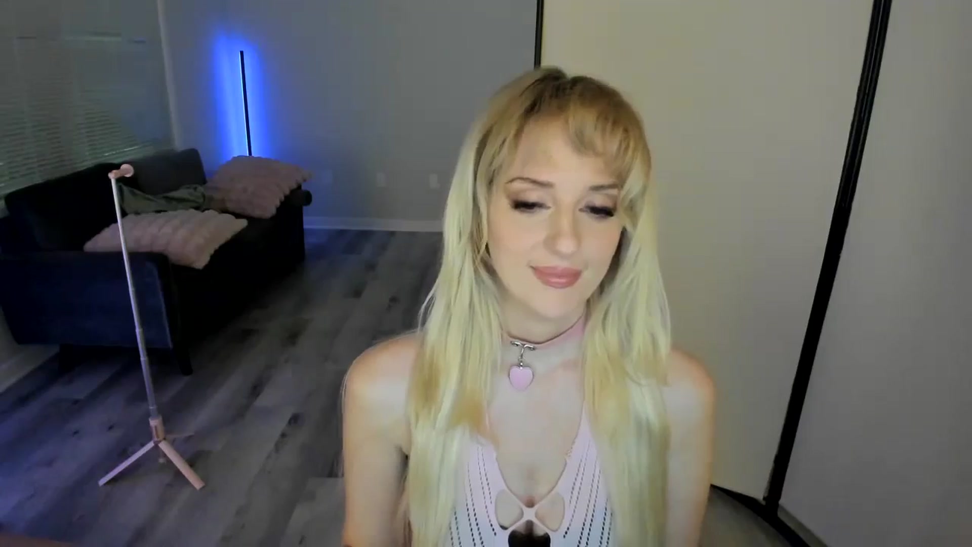 Gallery image thumbnail from Milk_Party's myfreecams stream on, 08/24/2024, 06:16 image 8 of 20