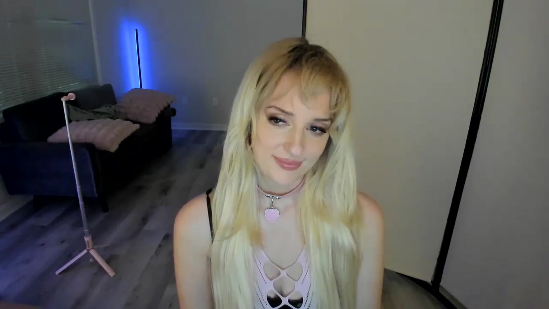 Gallery image thumbnail from Milk_Party's myfreecams stream on, 08/24/2024, 07:56 image 10 of 20