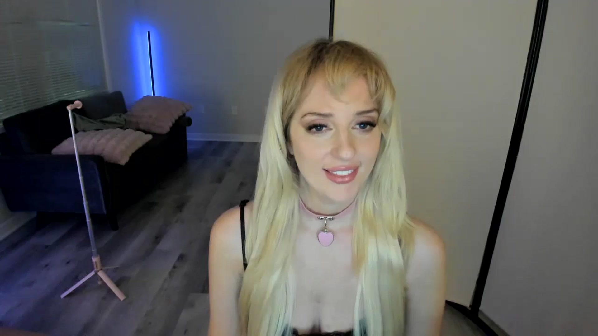 Gallery image thumbnail from Milk_Party's myfreecams stream on, 08/24/2024, 07:56 image 3 of 20